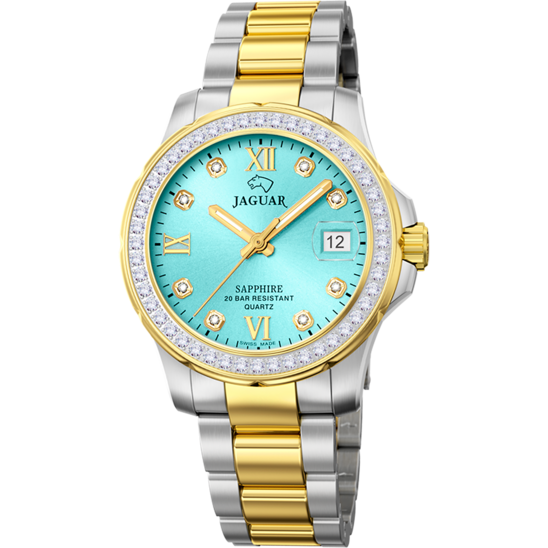 De WATCH j893/5 is voorzien van een elegante wijzerplaat, stevig roestvrijstalen bandje en betrouwbare tijdsaanduiding. Het horloge kan het beste gedragen worden als een chique accessoire bij zowel formele als informele gelegenheden. Dit tijdloze ontwerp voegt een vleugje klasse toe aan elke outfit. Draag het met trots en maak een statement met dit prachtige horloge.