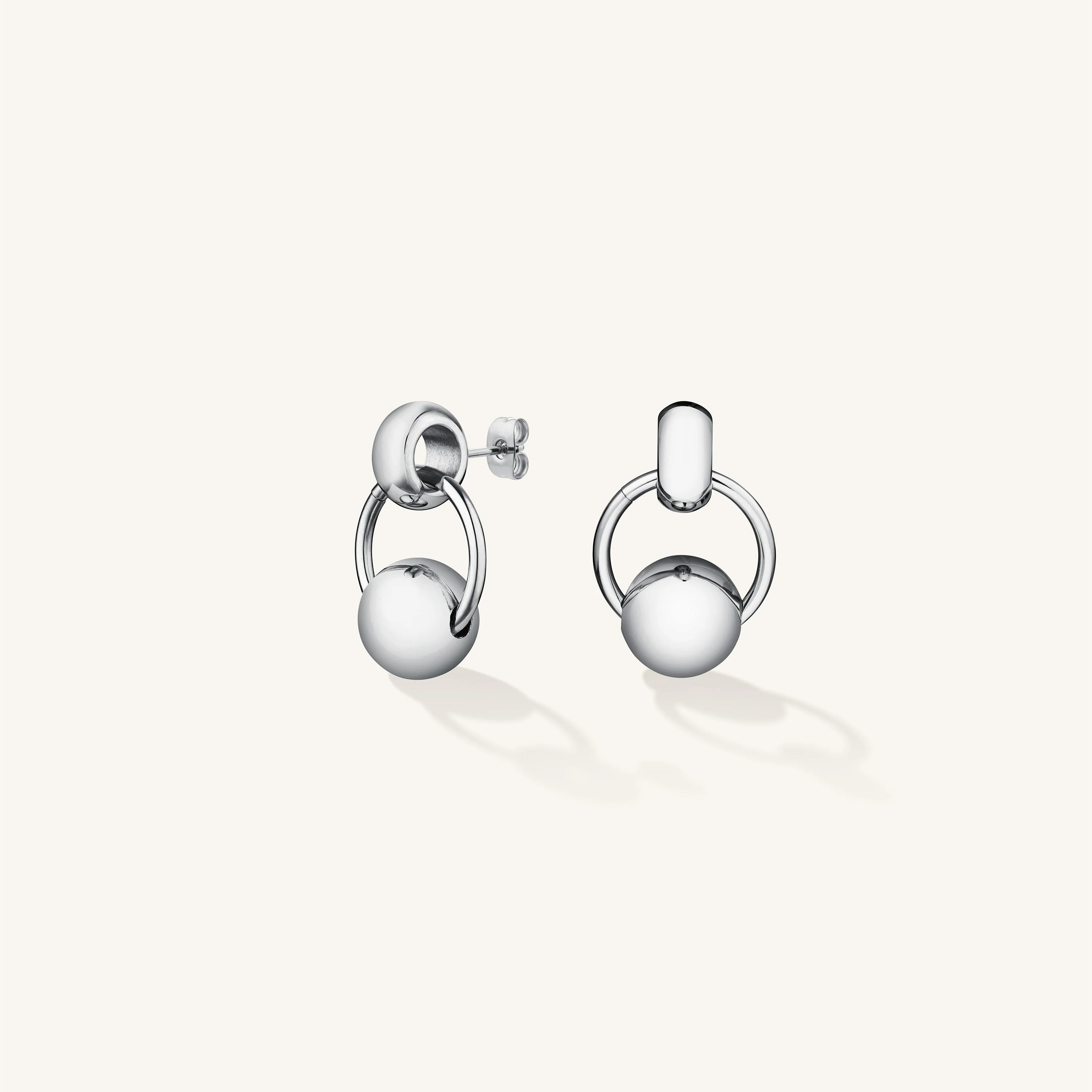 Deze sieraden mogen simpelweg niet ontbreken in jouw collectie. Maak je look moeiteloos af met een sieraad dat je elke dag opnieuw stijlvol kunt combineren.