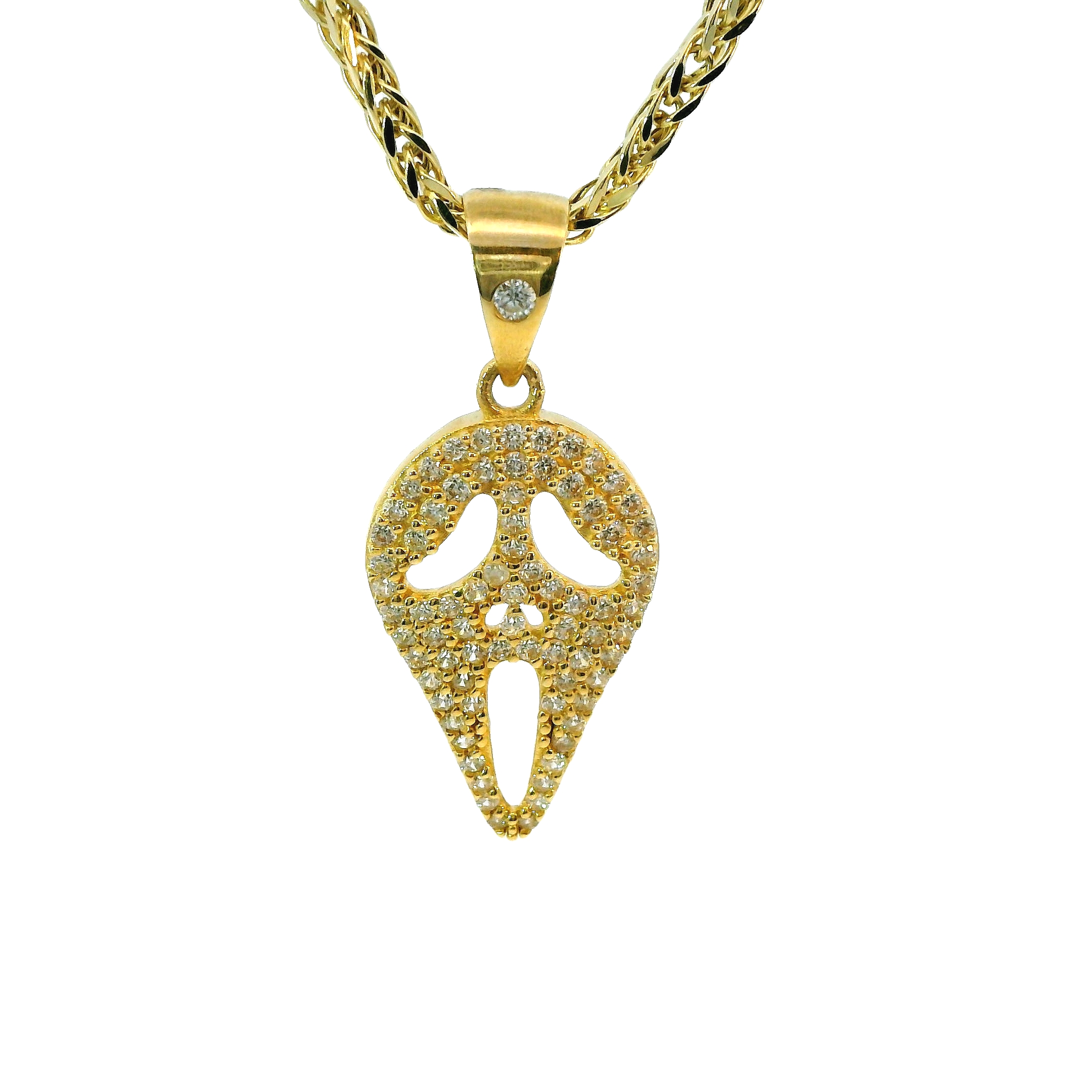 Deze hanger van Louis Bros is vervaardigd uit 14 karaat geelgoud met zirkonia (1.92 gr.).
Deze hanger is versierd met fonkelende witte zirkonia's die het ontwerp een schitterende uitstraling geven. Het tijdloze goud in combinatie met de stralende stenen creëert een luxueus en verfijnd sieraad, perfect om elke outfit te verfraaien. Deze hanger is ook beschikbaar met zwarte zirkonia's, voor een meer mysterieuze en gedurfde look. De vorm van een spook geeft het sieraad een speelse en unieke uitstraling, waardoor het niet alleen stijlvol, maar ook opvallend en karaktervol is.