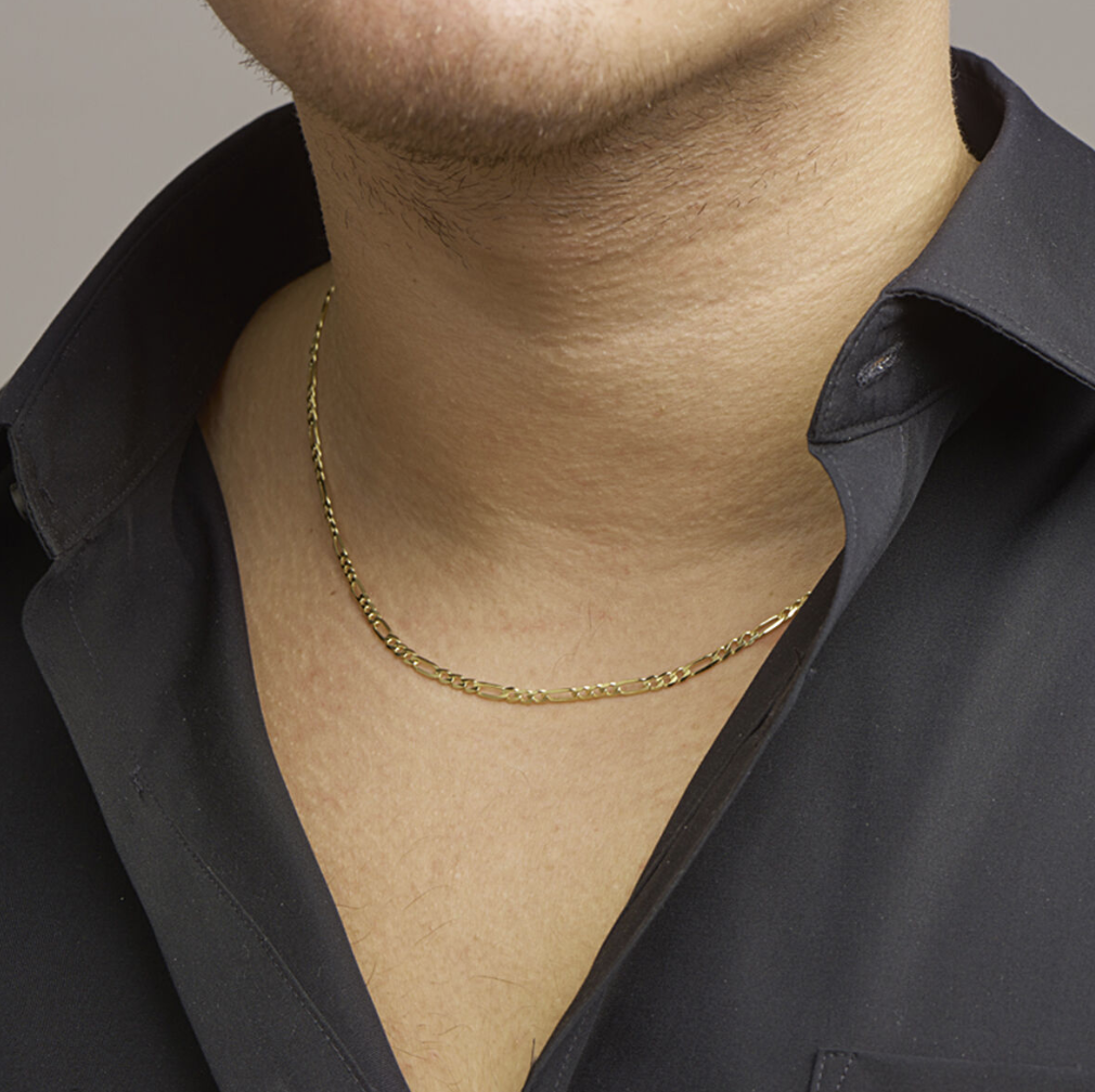 14 Karaat massief geelgouden figaro collier met een schakelbreedte van 3.1mm en een karabijn sluiting. 40 cm. lang.