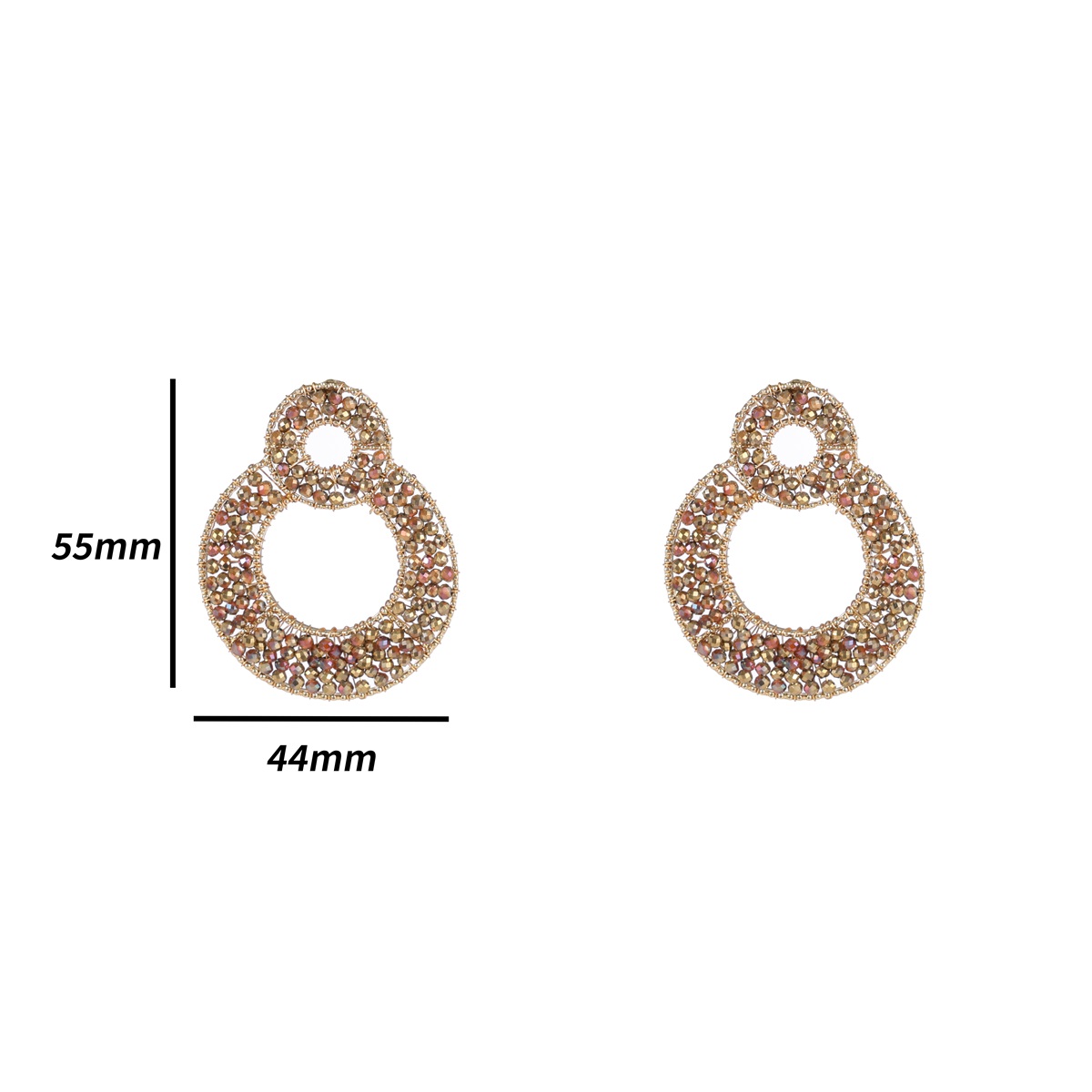 Deze prachtige Day & Eve oorhanger is voorzien van elegante kralen en is verguld met 14K kleurig goud. De oorhanger is perfect om zowel overdag als 's avonds te dragen en voegt een vleugje glamour toe aan elke outfit. Draag deze oorhanger met je haar opgestoken en een eenvoudige blouse voor een chique look!