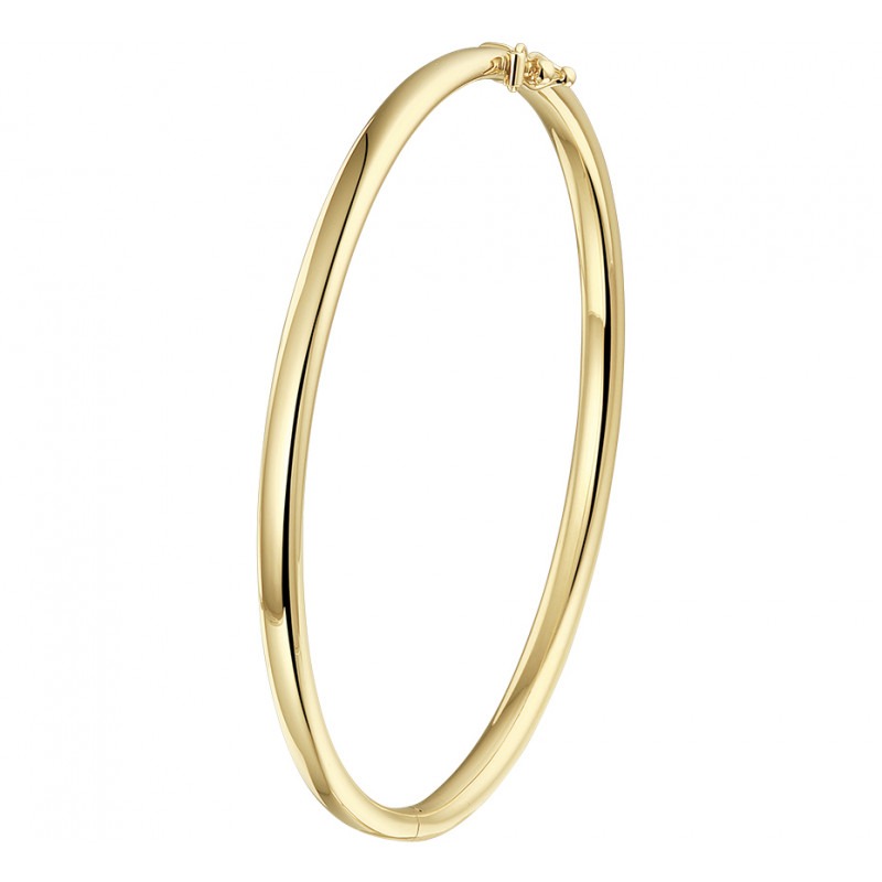 Deze bangle van Louis Bros is vervaardigd uit 14 karaat geelgoud (2.72 gr) . De armband heeft een breedte van 3 mm en een dikte van 1.6 mm. 
Deze tijdloze bangle is een elegant en veelzijdig sieraad dat nooit uit de mode raakt. Met zijn minimalistische ontwerp en strakke lijnen straalt een gouden bangle een subtiele luxe uit. Het warme, glanzende goud past bij elke outfit en gelegenheid, van casual tot formeel. Deze bangle is vaak een symbool van verfijnde smaak en blijvende schoonheid. Bovendien kan een gouden bangle gemakkelijk worden gestapeld met andere armbanden voor een moderne en persoonlijke touch. Het is een investering in stijl, die generaties lang gekoesterd kan worden.