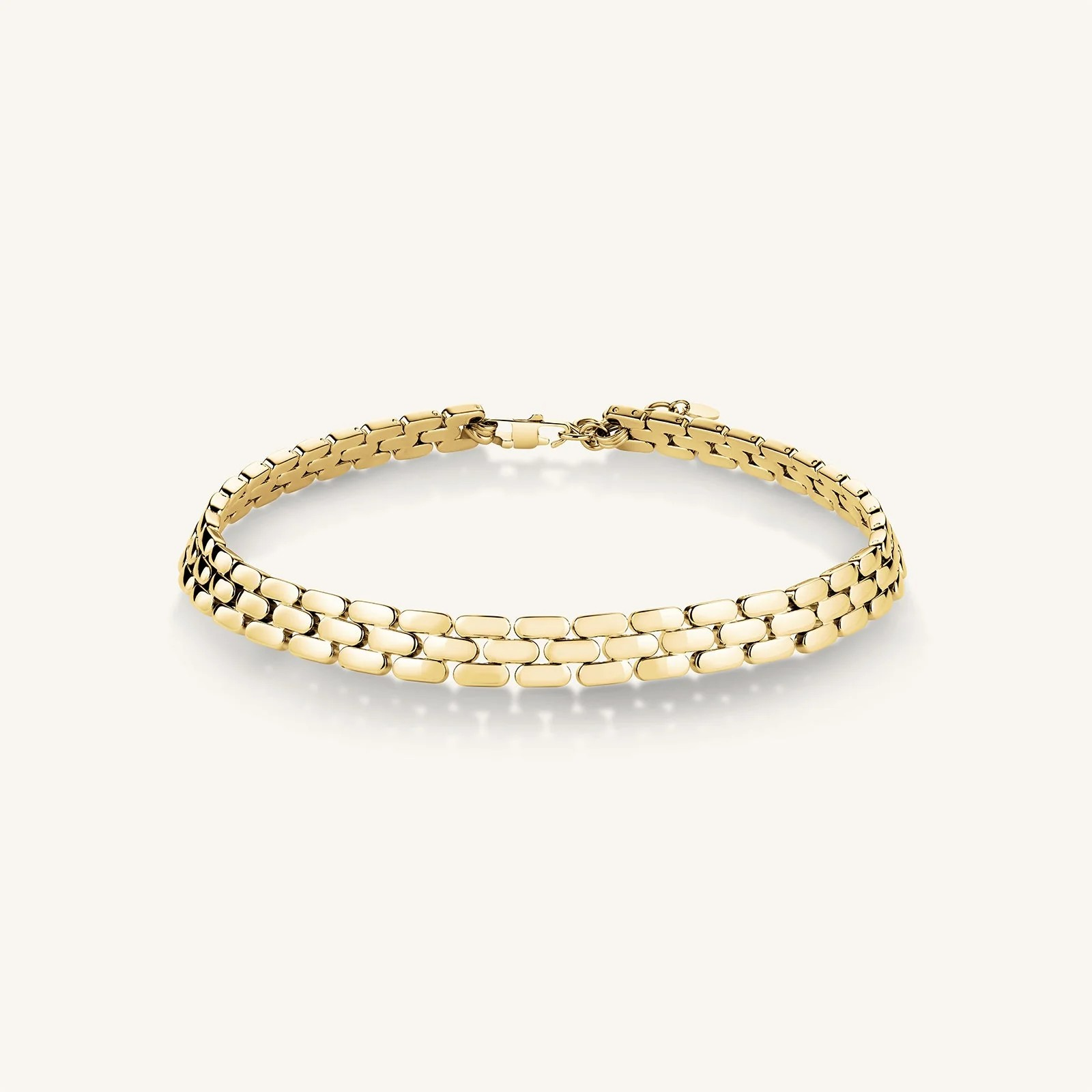 Deze sieraden mogen simpelweg niet ontbreken in jouw collectie. Maak je look moeiteloos af met een sieraad dat je elke dag opnieuw stijlvol kunt combineren.