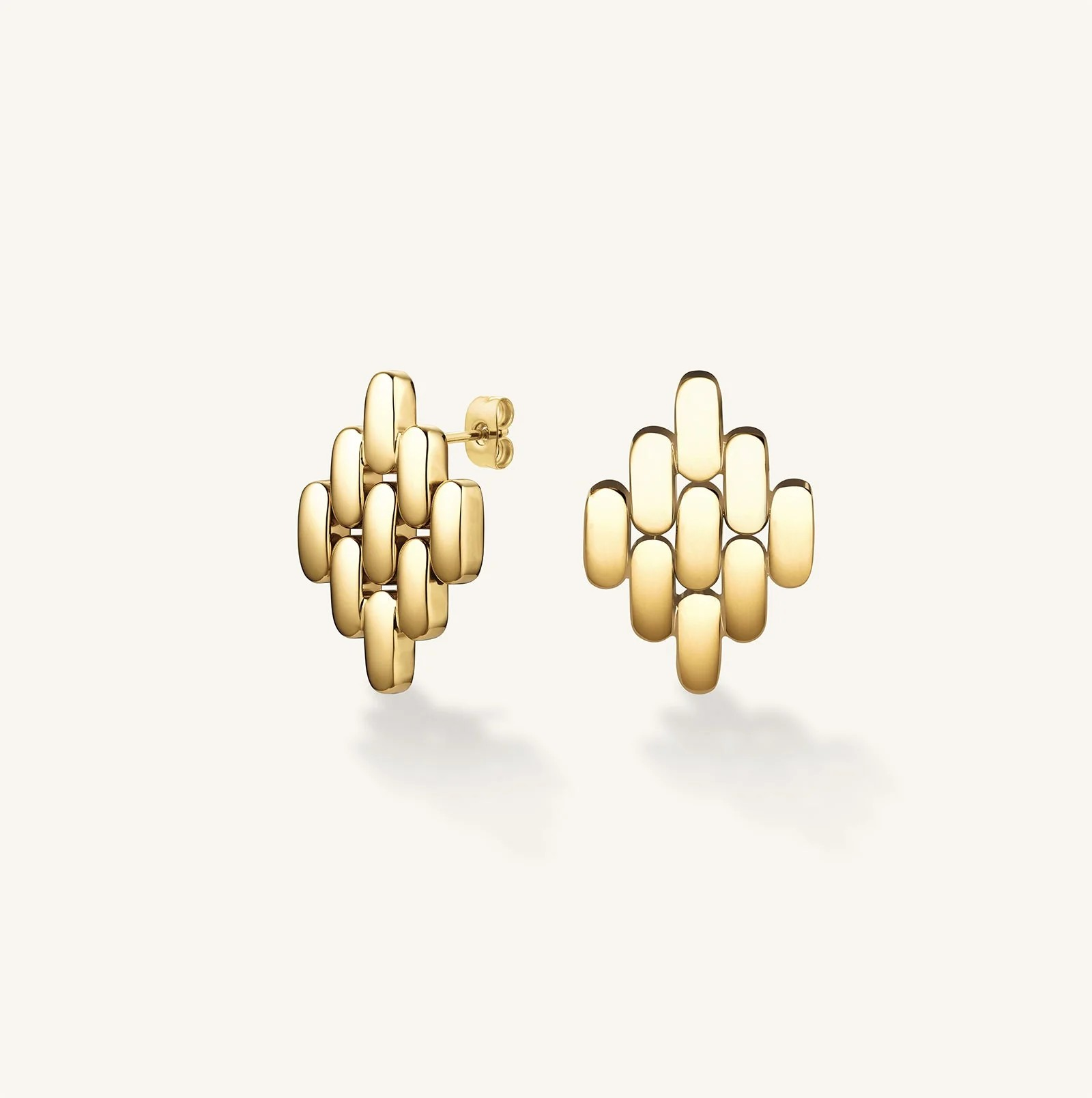 Deze sieraden mogen simpelweg niet ontbreken in jouw collectie. Maak je look moeiteloos af met een sieraad dat je elke dag opnieuw stijlvol kunt combineren.