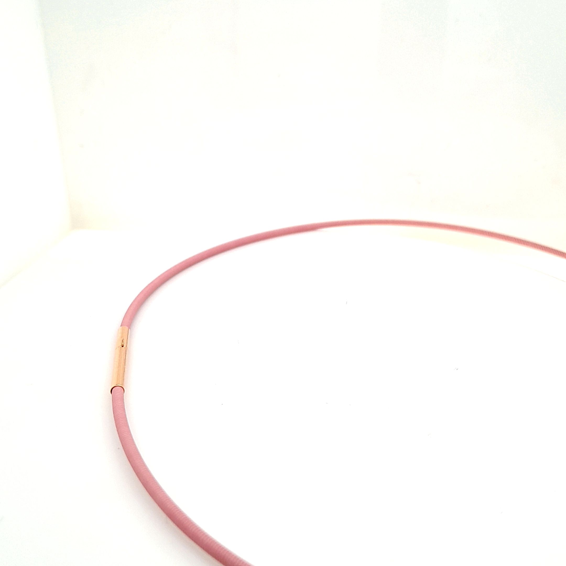 Seilecollier Stahl Baby pink Color Spiral 2mm DC Edelstahl rose vergoldet
Länge 42cm