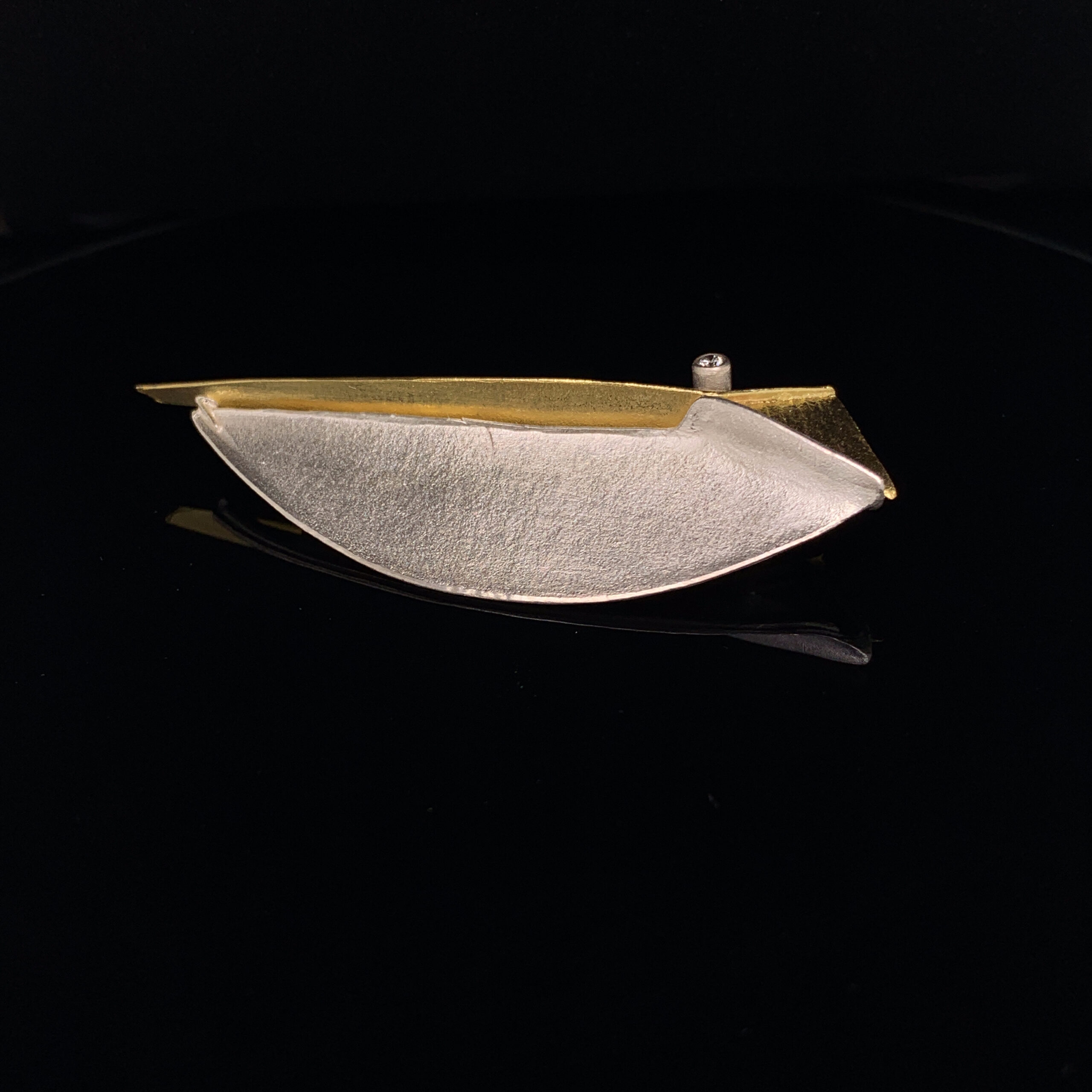 Brosche. Sulber Gold 900, Brillant, Länge 60mm