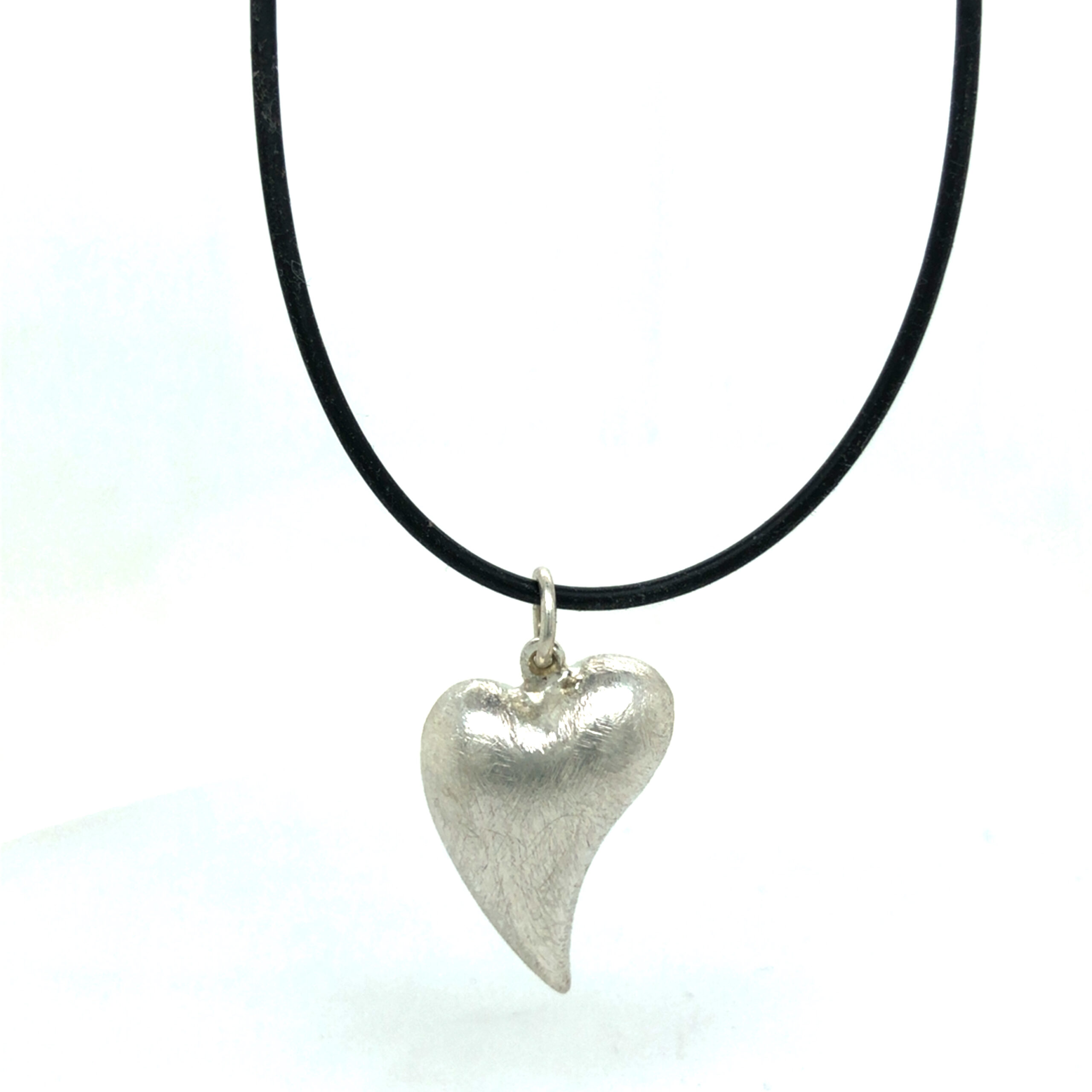 Herz-Anhänger gefertig in Silber 925
Länge ca. 2,5 cm