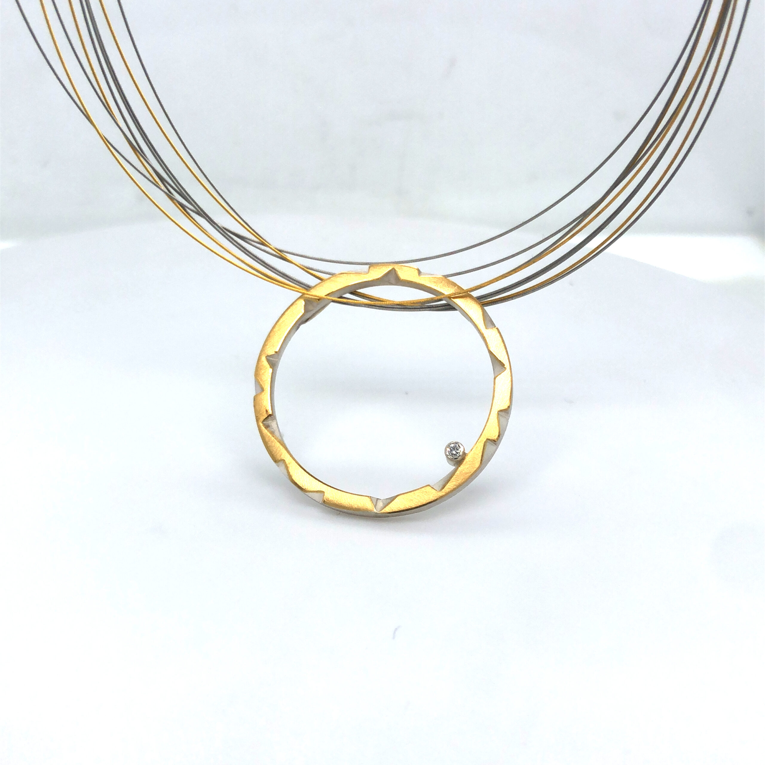 Halsschmuck Bicolorseil in Silber 925/ Gold 900 mit einem Brillanten 0,012ct.