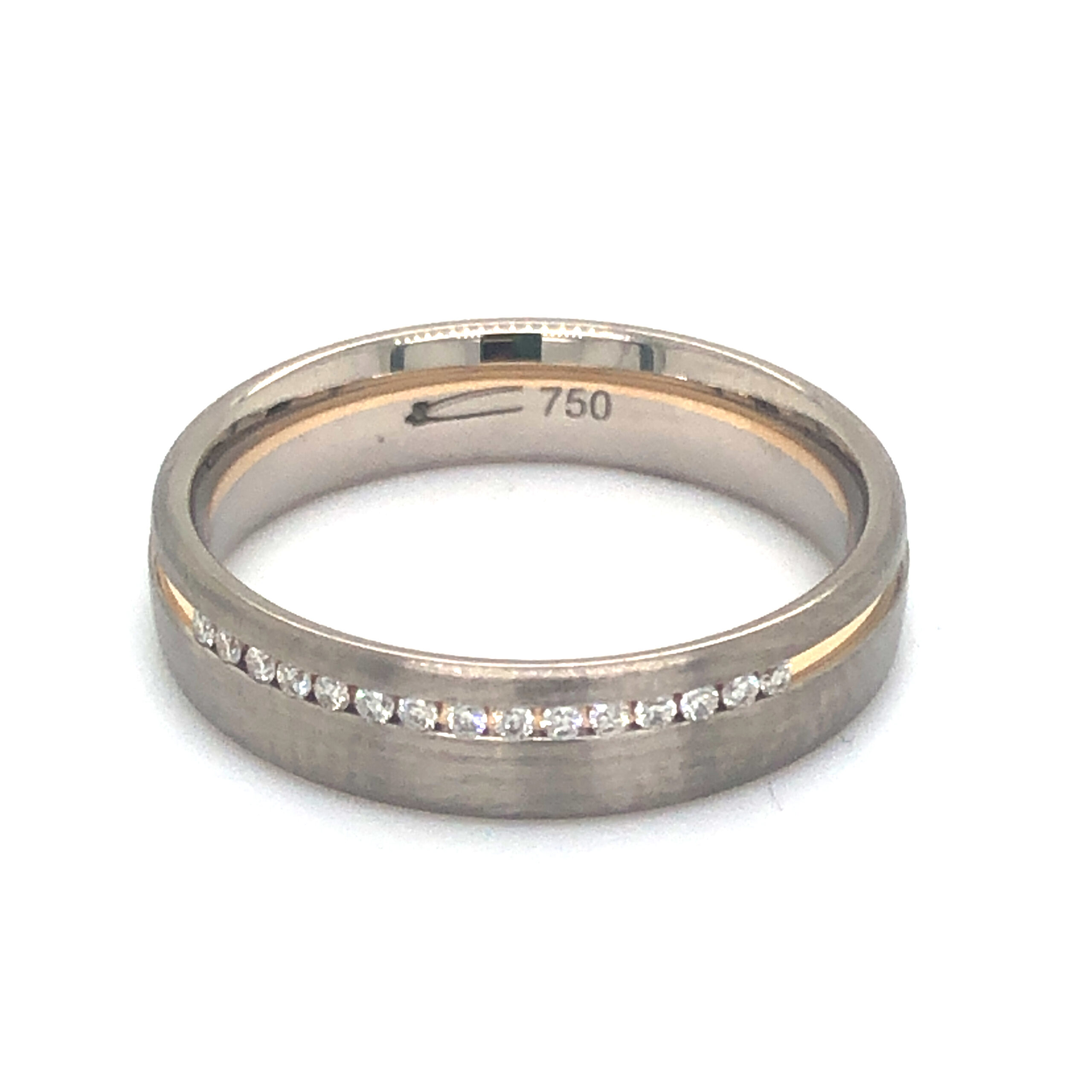 Trauring in Weißgold 750/ Rosegold 750 mit 
15 Brillanten 0.075ct tw/si W53