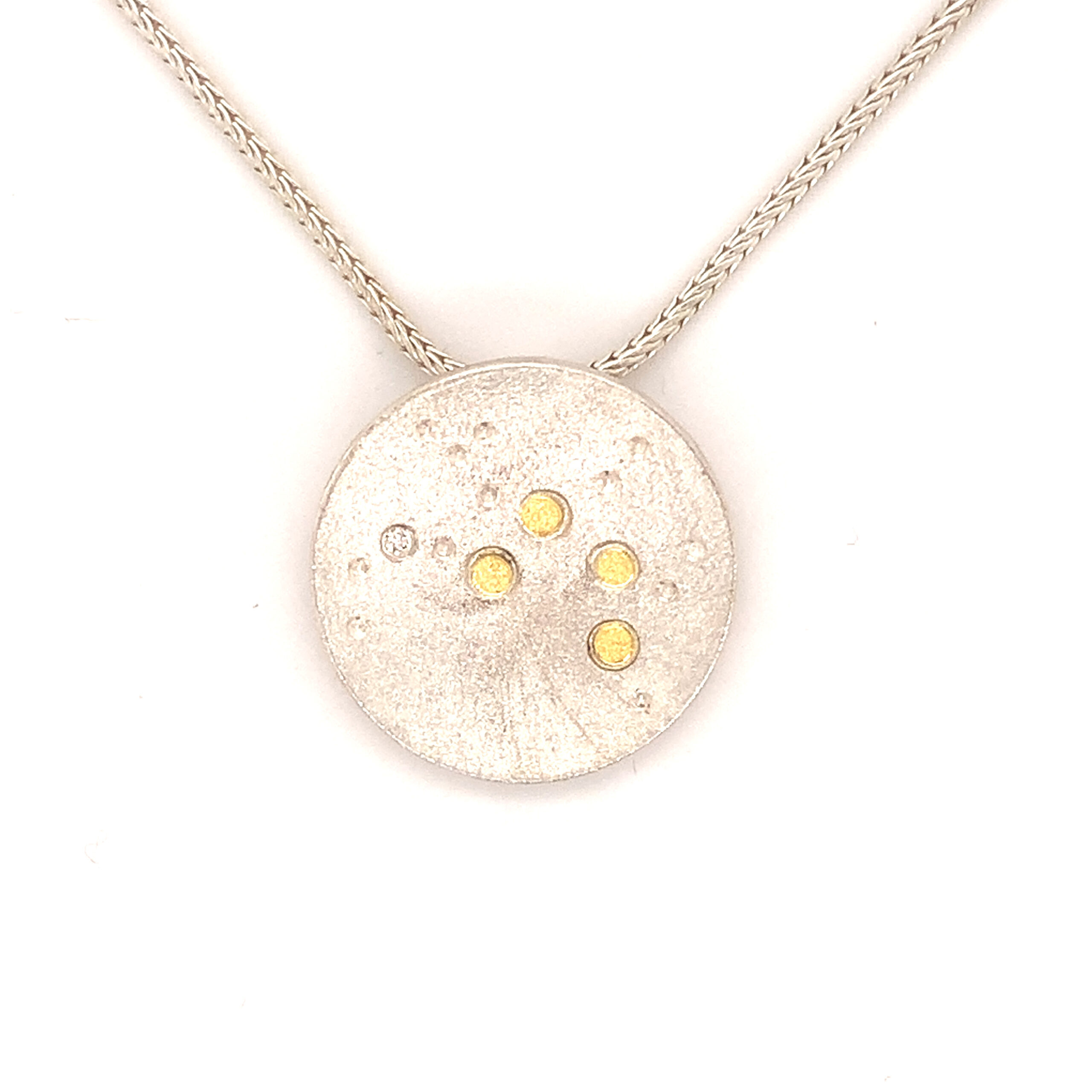 Anhänger Sternzeichen "Schütze" Feingold auf Silber, 1 Brillant, Durchmesser 20mm, inklusive Fuchsschwanzkettchen in Silber Länge 42cm
