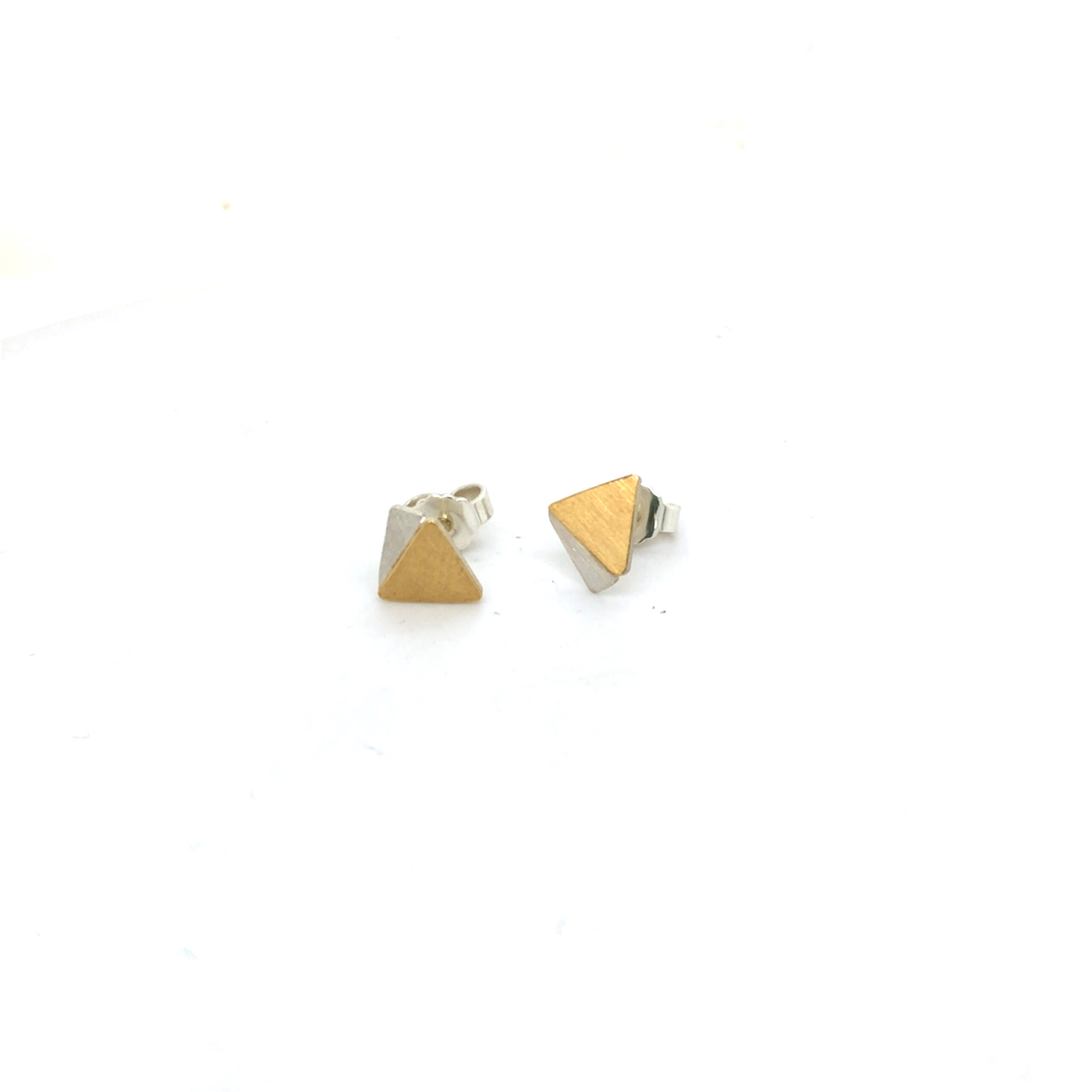 zarter Ohrstecker bicolor Silber und Gold 900