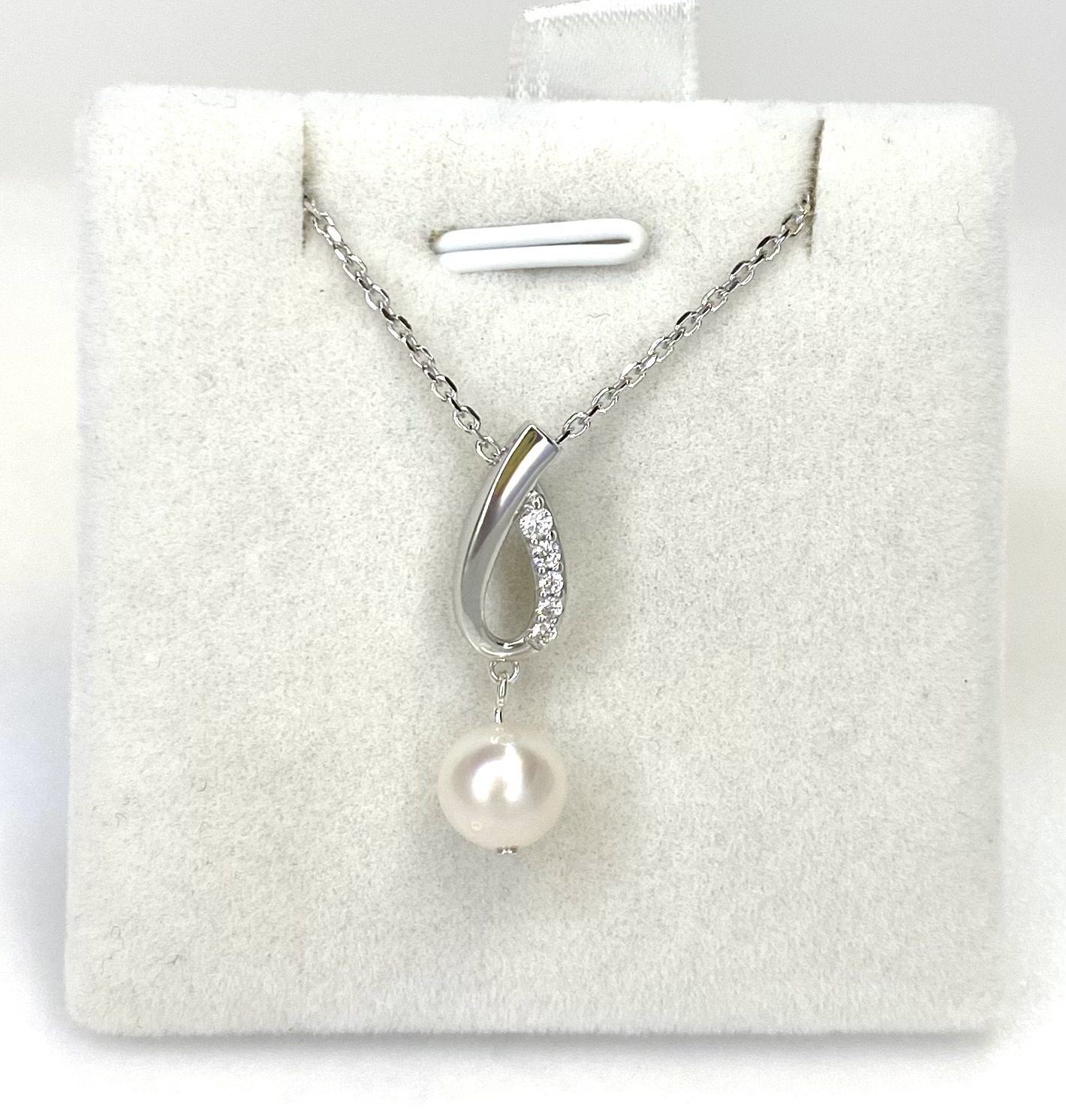 Zilver collier rosa di Luca met parel hanger en zirkonia