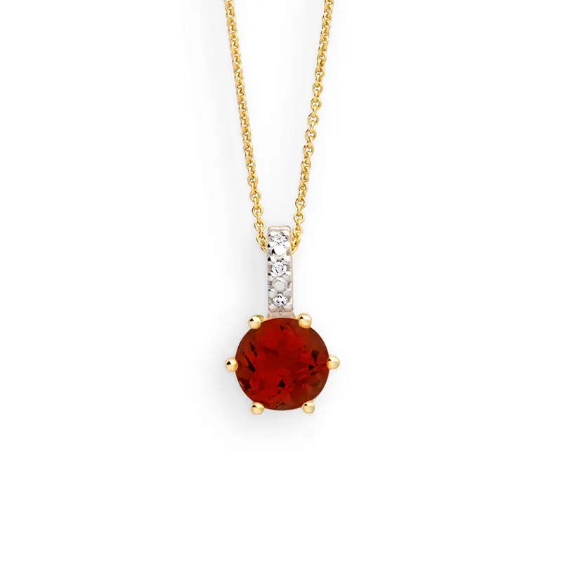 Prachtige hanger met granaat en diamant
