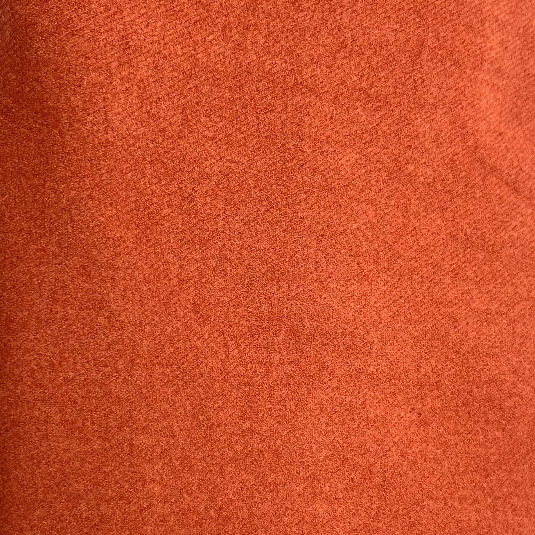 sjaal in een fantastische kwaliteit.
Lekker warm door de blend met cashmere.

90% viscose
10% cashmere