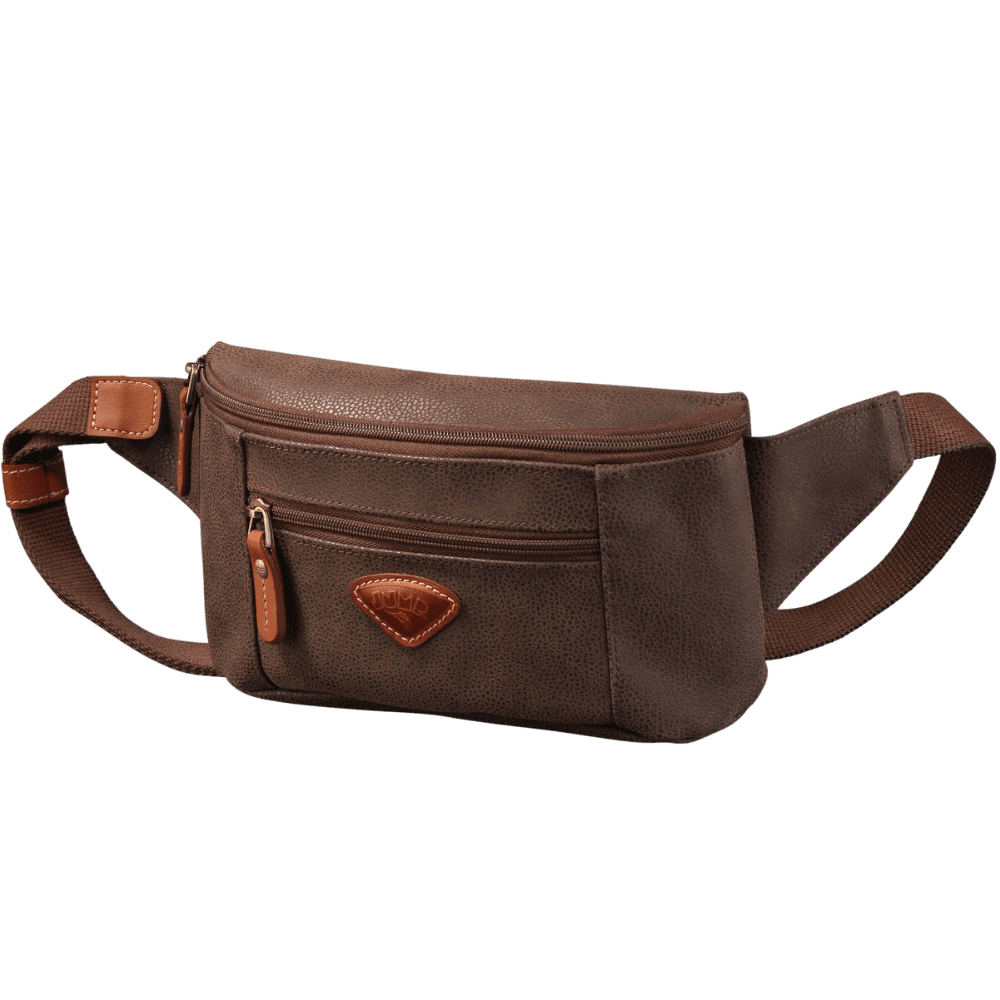 Deze Jump Uppsala heuptas Chocolat 4410NU Chocolat is voorzien van een ruim hoofdcompartiment en een verstelbare heupband voor optimaal comfort. De tas is ideaal voor dagelijks gebruik, festivals en reizen. Draag hem comfortabel om de heupen of over de schouder voor een trendy look. De perfecte toevoeging aan jouw outfit!

Inhoud 2 Liter

Afmetingen:
Hoogte 13cm x breed 25cm x diep 7cm