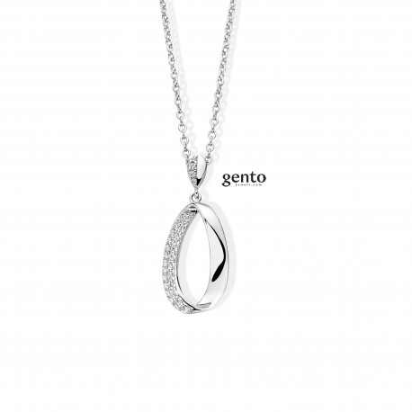 Trendy fashion jewellery in silver for the young at heart and mind."     Dit is een mooie ketting en hanger uit de Gento Jewels collectie in gerhodineerd...