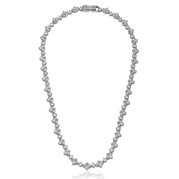 Prachtig collier met zirkonia. lengte 42 cm.