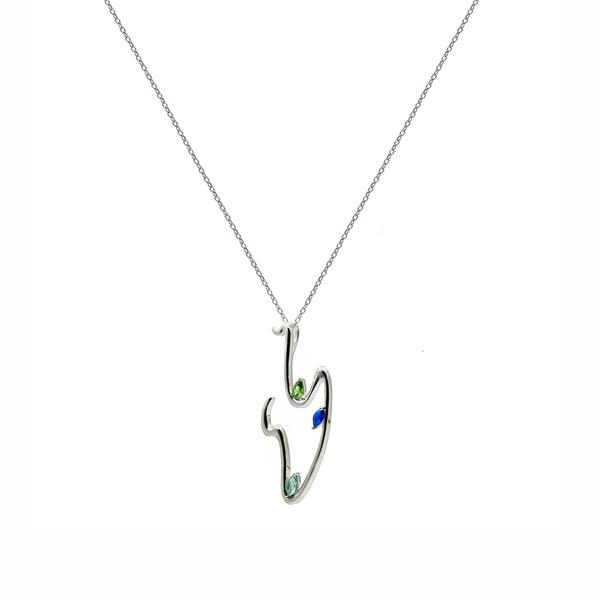 Collier met hanger, gekleurd zirkonia.
Lengte te variëren van 40 tot 45 cm. 