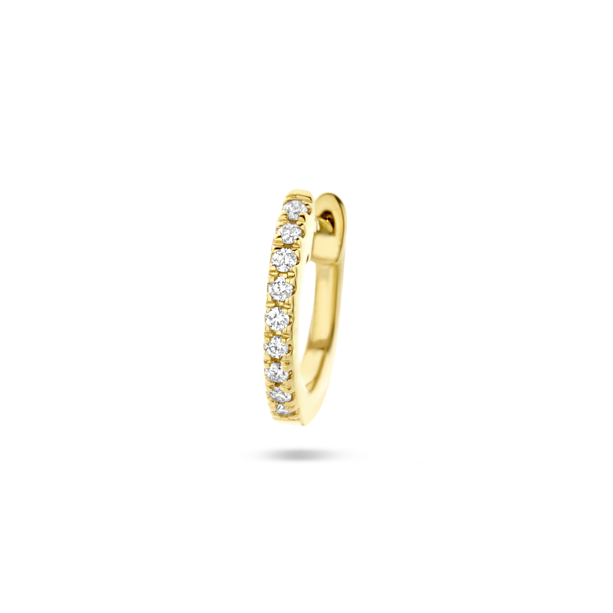 14k Geelgouden klapoorring uitgevoerd met diamant. De klapoorring heeft een afmeting van 9.5x1.5mm. Het totale diamantgewicht is 0.03ct.&nbsp;De klapoorring wordt per stuk verkocht.
