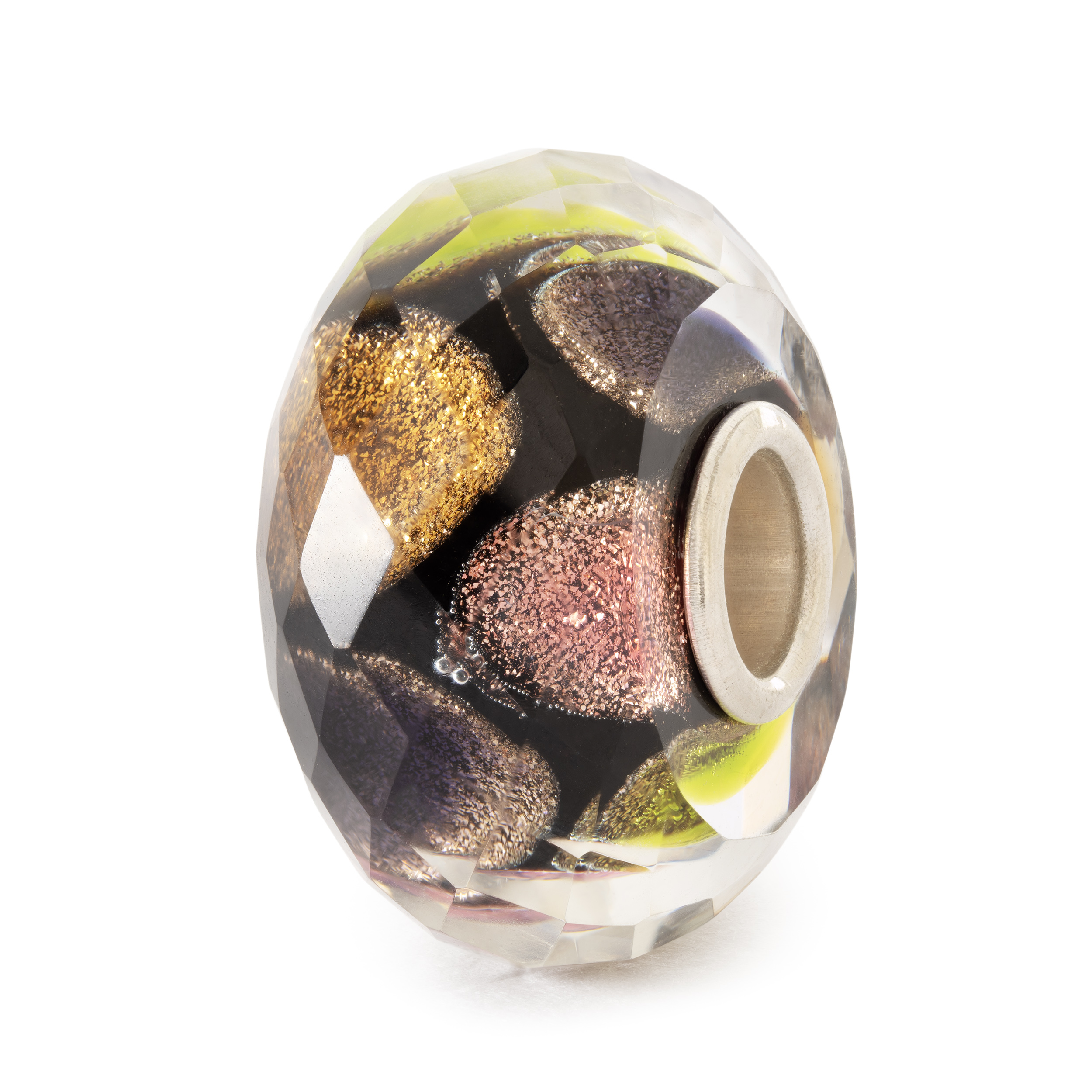 De Trollbeads Sterrenstraal bedel TGLBE-30154 is gemaakt van sterling zilver en heeft een uniek ontwerp met sprankelende sterren. Het is een prachtige toevoeging aan je Trollbeads armband of ketting. Draag deze bedel alleen voor een subtiele touch of combineer het met andere bedels voor een persoonlijke look. Gegarandeerd een eyecatcher! Maak je sieradencollectie compleet met deze schitterende bedel.