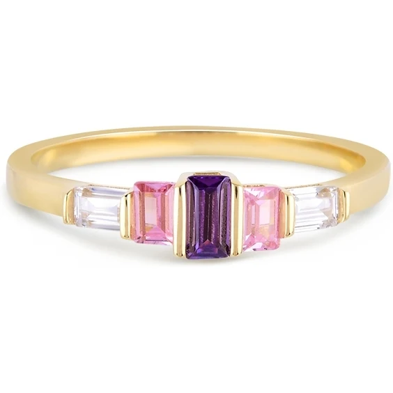 Laat je betoveren door de SWAR10228-Y33 Happiness 14k gouden ring met zirkonia van Swing Jewels. Deze prachtige ring straalt elegantie en blijdschap uit, en is een perfecte toevoeging aan je sieradencollectie.

Deze schitterende ring is gemaakt van 14 karaat geelgoud en is voorzien van een glinsterende zirkonia steen in meerkleurig. Het goud heeft een warme goudkleur, waardoor de ring een tijdloze uitstraling heeft. Een waardevol en stijlvol sieraad dat perfect is voor elke gelegenheid. Dames zullen zich prachtig voelen met deze adembenemende ring om hun vinger!