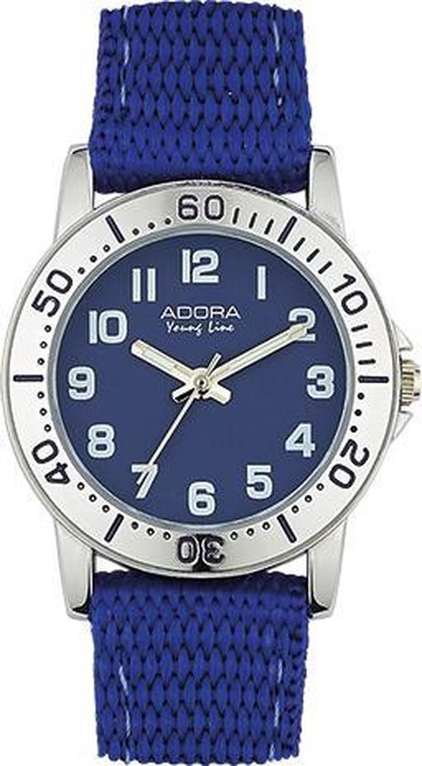 Adora horloges zijn zeer veelzijdig, of het nu modern, designgericht, sportief of functioneel is - er is voor elk wat wils.