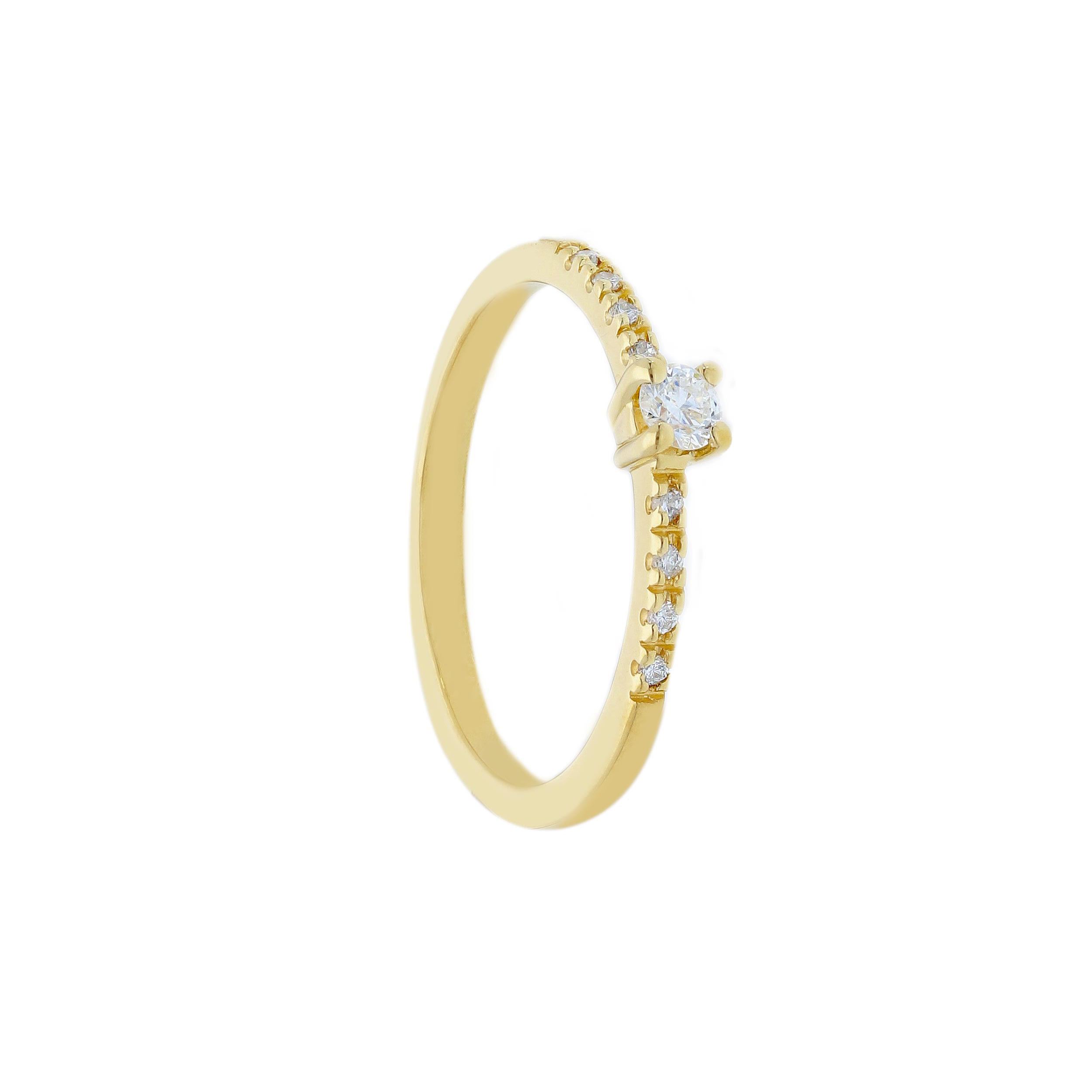 geelgouden ring in goud 18kt met centrale steen van 0.09ct en zijsteentjes (diamant) 0.04ct
deze ring is ook verkrijgbaar in witgoud en met andere groottes van diamant