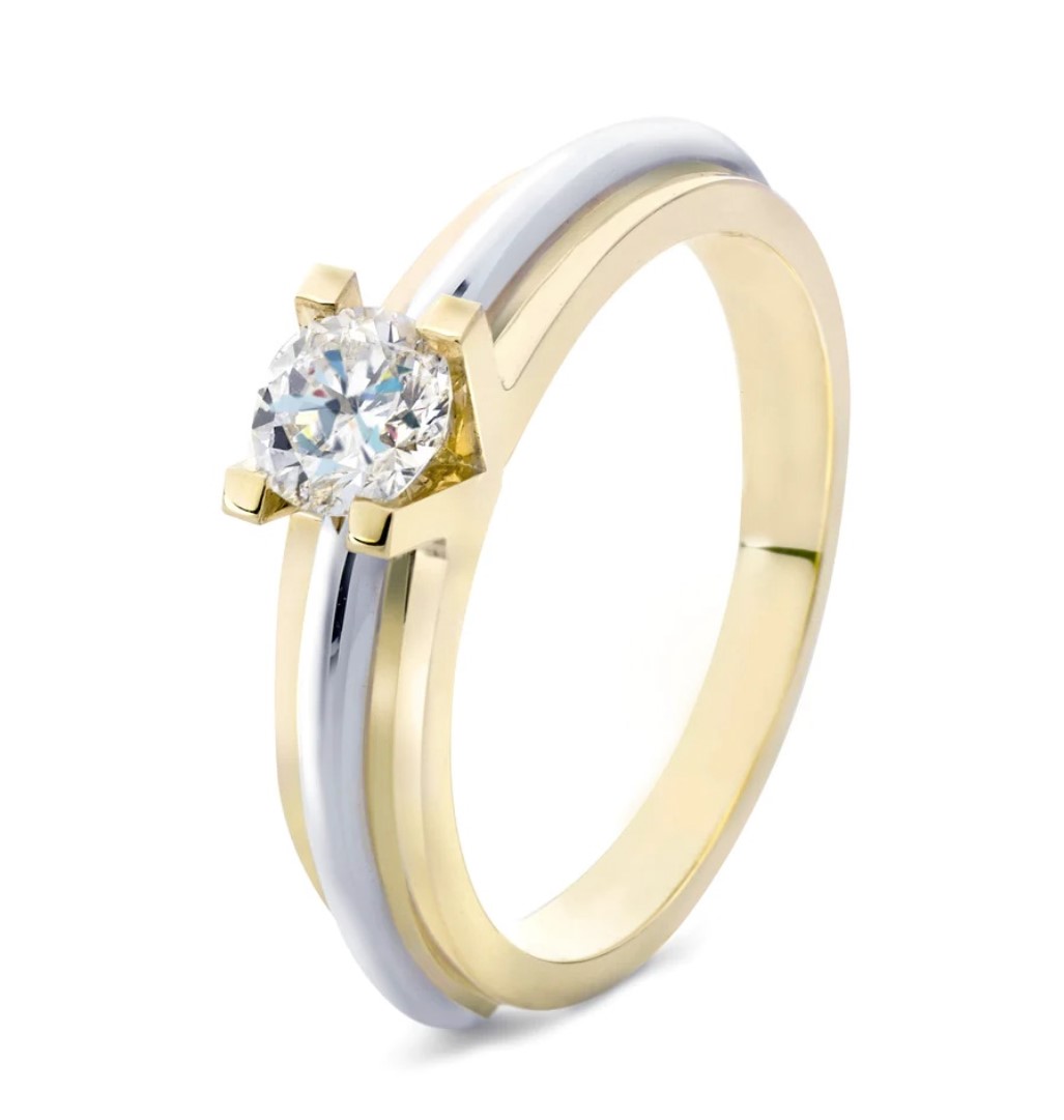 14 Karaat geel gouden solitair ring met een witgouden band over de kop met daarin een briljant van 0.03 crt SI/RIVER.