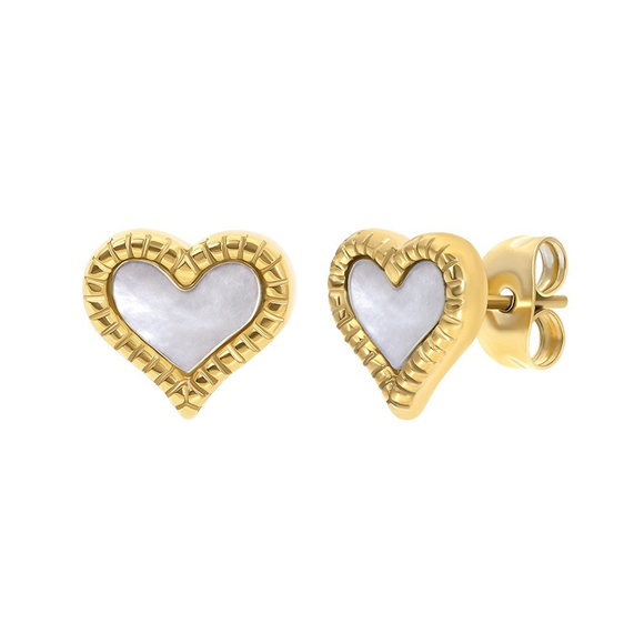 De iXXXi oorbellen Love zijn gemaakt van stainless steel en zijn voorzien van een goudkleurige plating. De goudkleurige oorbellen hebben de vorm van hartjes en zijn ingelegd met 'shell'. De afmeting van de oorbel is 10x9mm. De Love oorbellen zijn een echte must-have voor jouw earparty! Je kunt namelijk meerdere oorbellen naast elkaar dragen. Heb je meerdere gaatjes in je oren? Draag dan de Love oorbellen in je eerste gaatje en combineer met ons grote assortiment iXXXi earstuds in de kleur goud.

Gemaakt van duurzaam stainless steel.
Creeer je eigen stijl met iXXXi Connect
Nikkel vrij
Verkleurt niet en geeft niet af op de huid.
Eindeloos wisselen & combineren