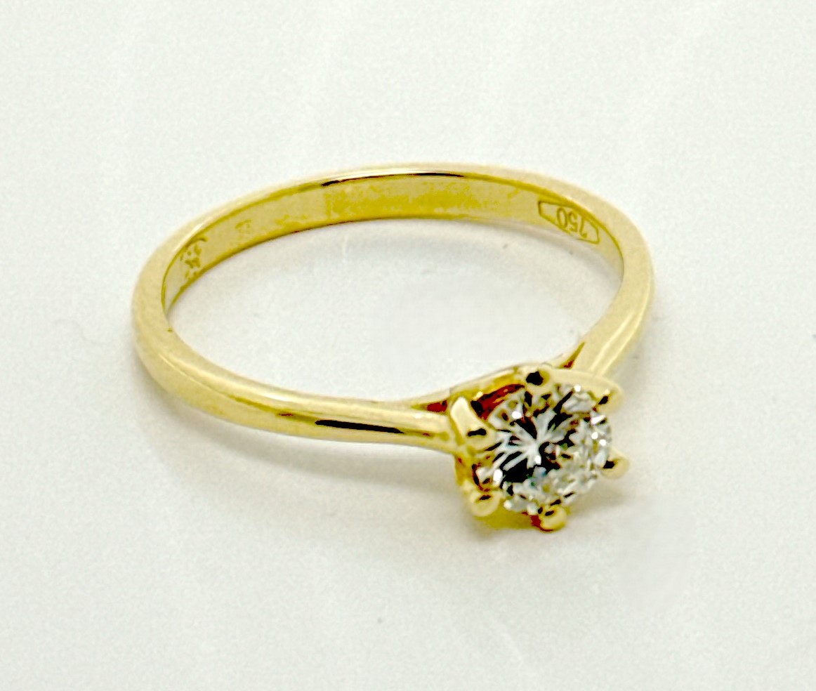 Verlovingsring 18 karaat goud + 0.48ctbrilj