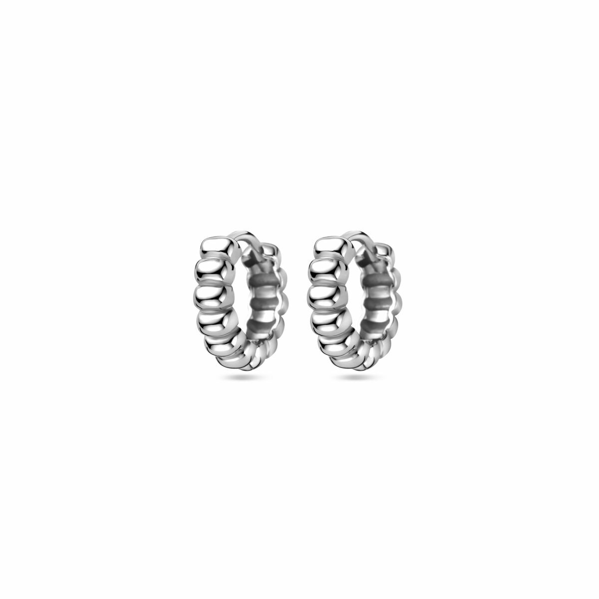 Gerhodineerd 925 zilveren klapoorringen met een afmeting van 12x3.5mm.
