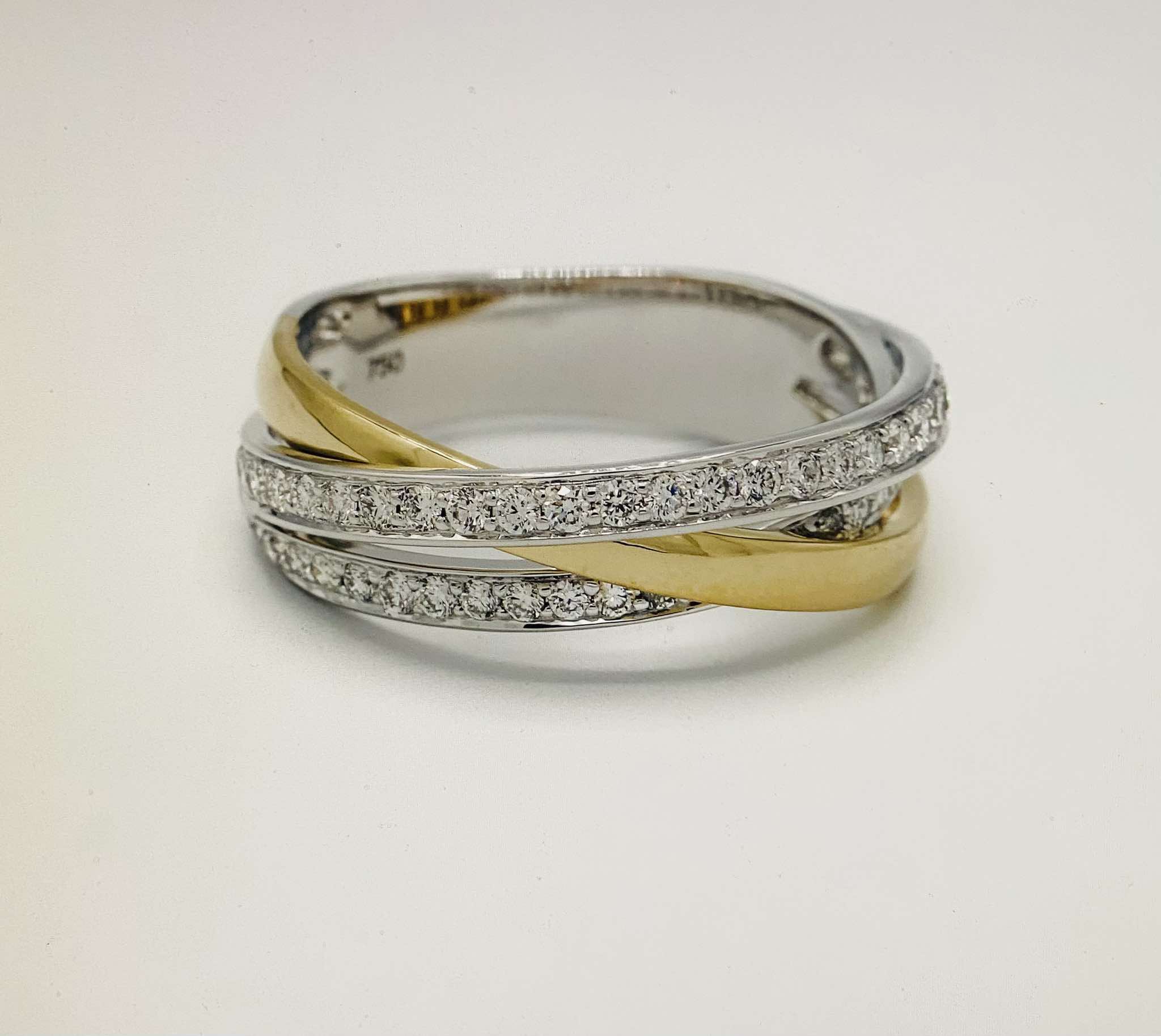Ring bi-color goud 18 k met 0.46 ct diamant maat 58