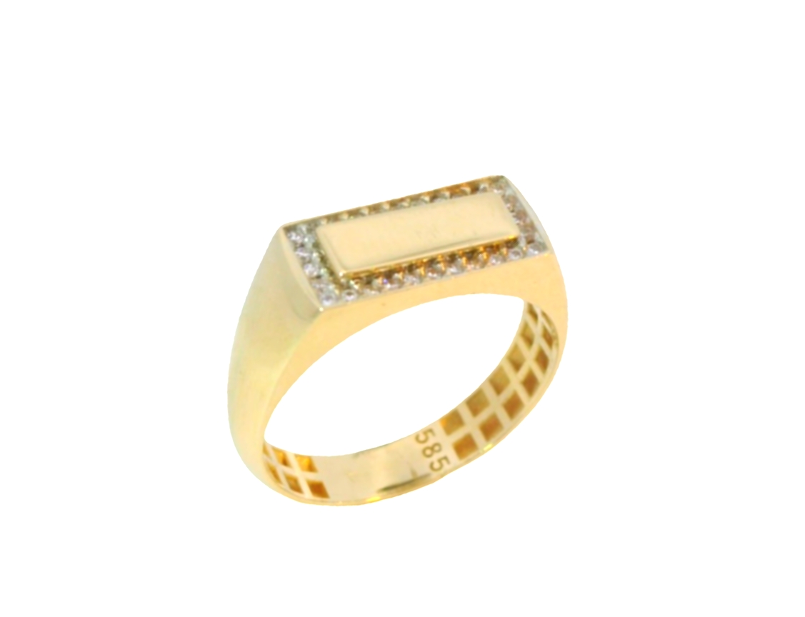 Deze geelgouden herenring is gemaakt van 14 karaat goud en heeft een prachtige zirkonia steen. De ring heeft een tijdloos design en is perfect voor elke gelegenheid. Draag hem alleen als statement piece of combineer met andere ringen voor een stoere look. De ring is verkrijgbaar in verschillende maten en is perfect als cadeau voor jezelf of iemand speciaal.
De ring is verkrijgbaar in meerdere afmetingen.