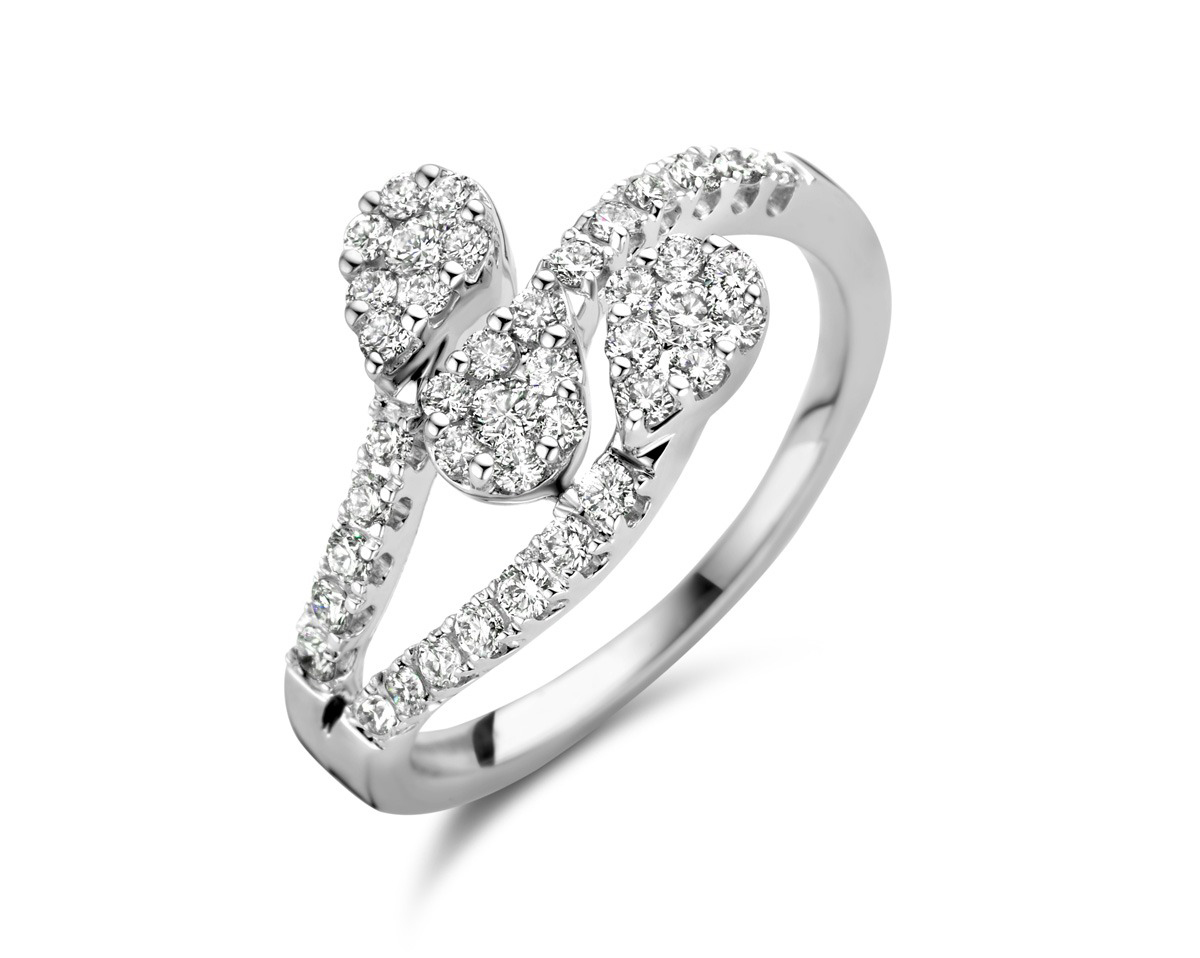 Ring in wit goud 18 k met 0.66 ct diamant 