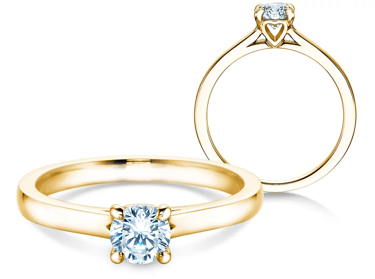 Deze prachtige geelgouden solitair ring is voorzien van een schattig hartje onder de 0.50 karaat diamant. De diamant heeft een G kleur en een VS helderheid, wat zorgt voor een schitterende uitstraling. Draag deze ring als een statement piece op zichzelf of combineer het met andere ringen voor een unieke look. Een perfecte toevoeging aan elke sieradencollectie!
De ring is verkrijgbaar in meerdere afmetingen.