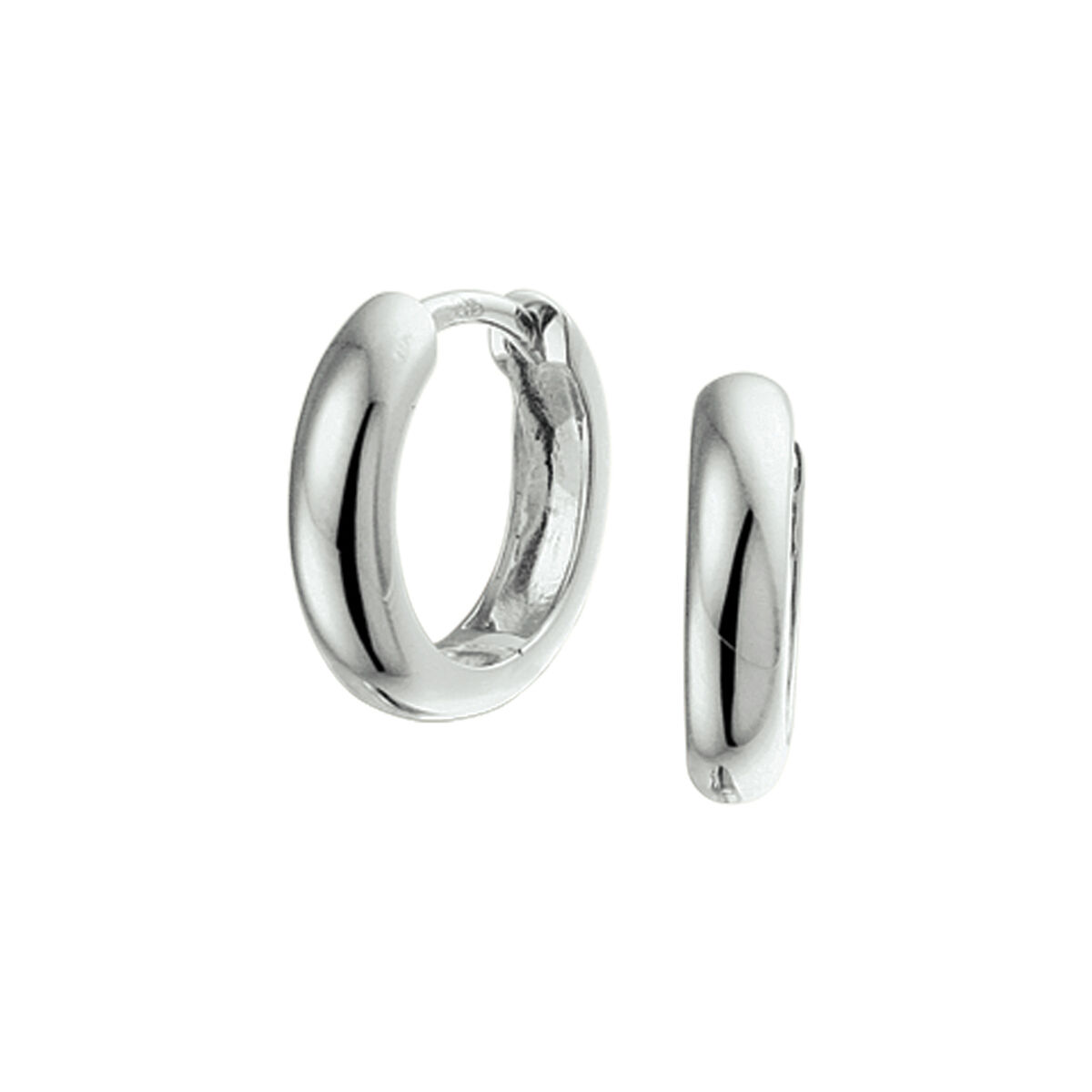 Deze prachtige witgouden klapoorringen zijn gegoten met een bolle buis, wat zorgt voor een uniek en opvallend design. De ringen zijn perfect voor dagelijks gebruik en kunnen gemakkelijk worden gedragen met zowel casual als formele outfits. De beste manier om ze te dragen is door ze te combineren met een eenvoudige ketting en een stijlvolle armband voor een geraffineerde look.