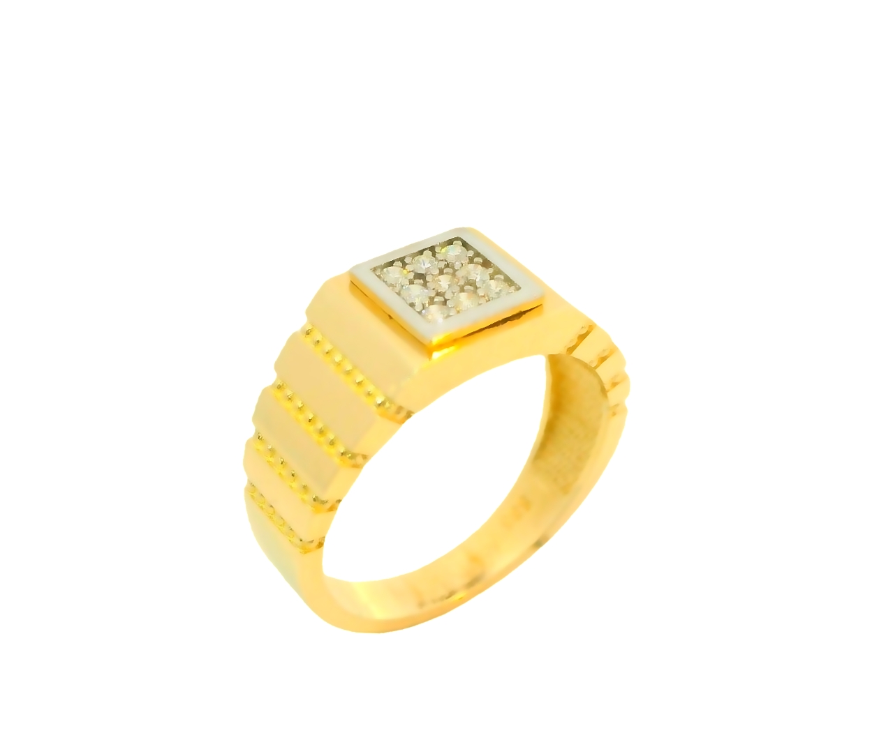 Deze prachtige bicolor gouden herenring van 14 karaat is versierd met schitterende zirkonia stenen. De ring heeft een stijlvol en elegant design en is perfect voor dagelijks gebruik of speciale gelegenheden. Combineer deze ring met je favoriete outfit voor een luxe uitstraling. Een tijdloos en waardevol sieraad dat een eyecatcher zal zijn. Laat jezelf stralen met deze unieke herenring!
De ring is verkrijgbaar in meerdere afmetingen.