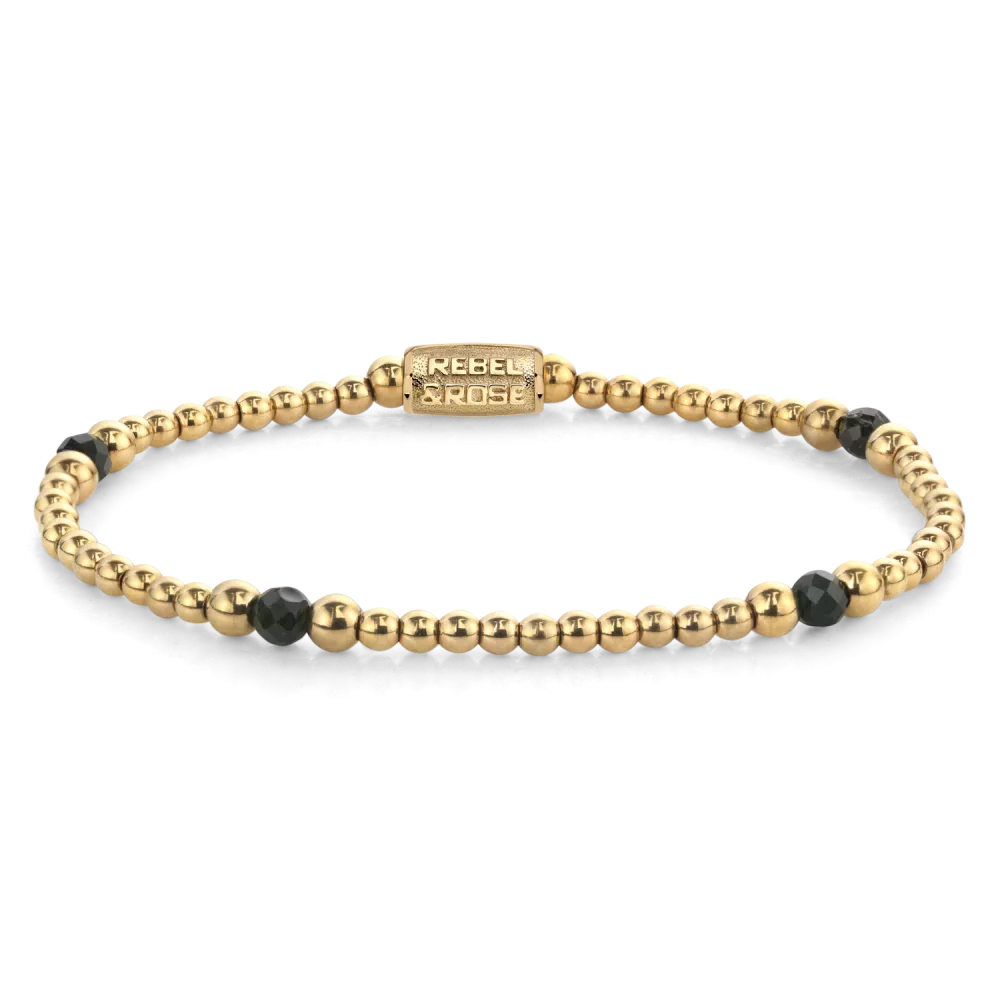 Edelstenen bead armband, handgemaakt van 4mm Natural Green Sandstone gefaceteerde kralen, afgewisseld met 3mm en 4mm verguld edelstalen beads. De sluiting is gemaakt van verguld edelstaal. Het Rebel & Rose sieraad is makkelijk te combineren met onze andere kralenarmbanden.

Modelnaam	Touch of Green Glam Rocks - 4mm
Modelnr.	RR-40155-G-M
Collectie	Bracelets Beads
Type sieraad	Armband
Kleur	Goudkleurig, Zwart
Sluiting	Stainless Steel
Materiaal	Edelstenen
Steensoort	Natural Green Sandstone, 
Steenkleur	Zwart, goudkleurige stalen beads
Afwerking	Polish
Breedte (mm)	4mm
Garantie	6 maanden