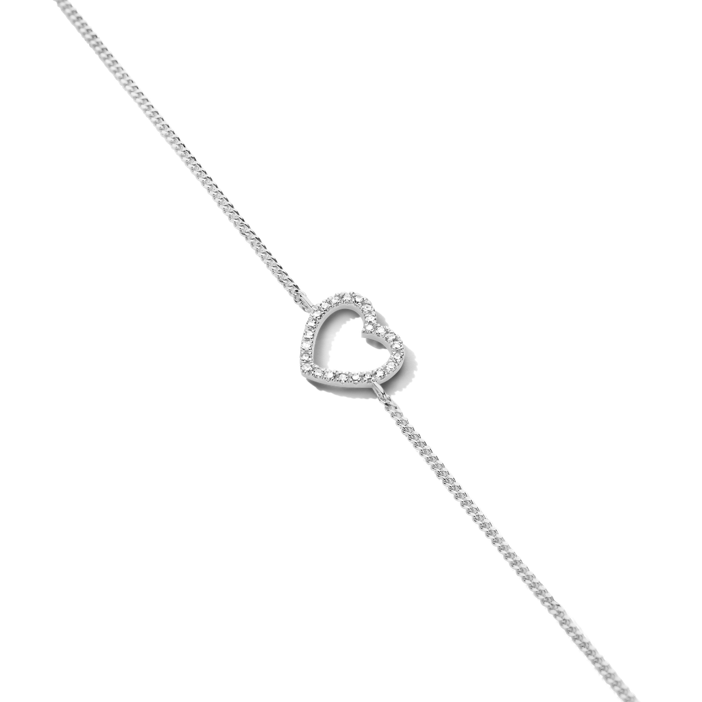 Zilveren armband met hartje in diamant
0.072 ct
15,5 + 1 + 1 cm