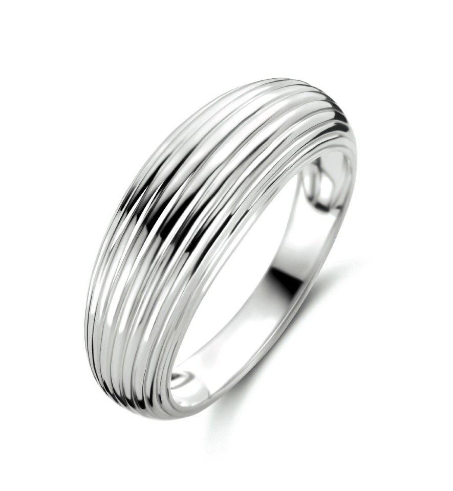 Gerhodineerd 925 zilveren ring met een breedte van 8 mm.
