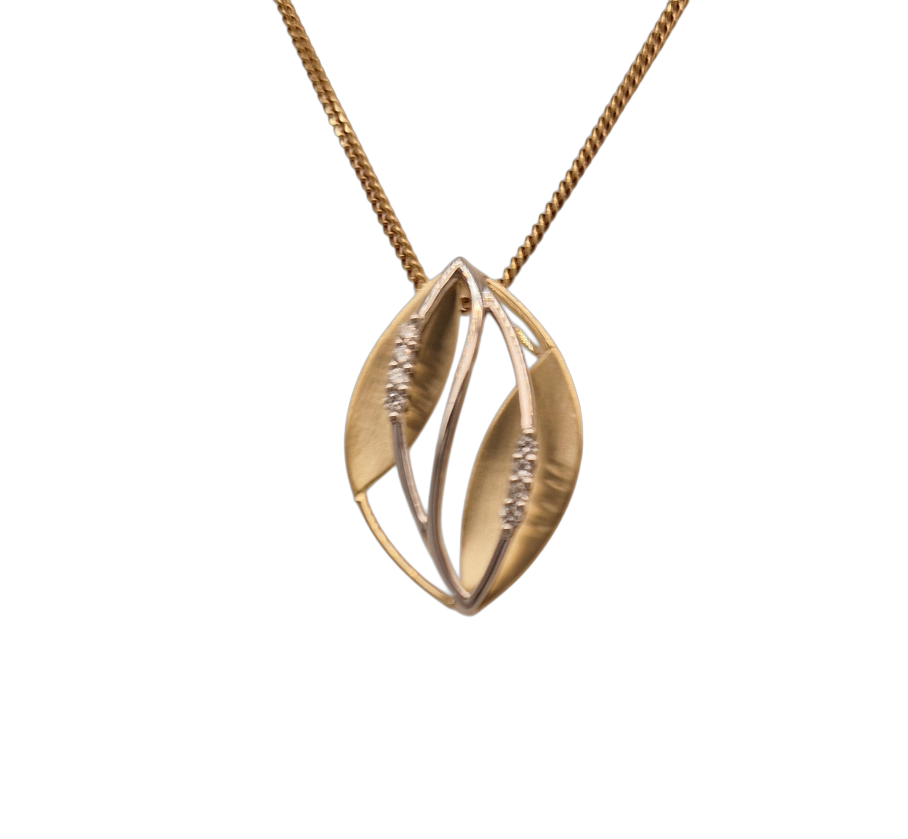 bicolor hanger met diamant 0,07