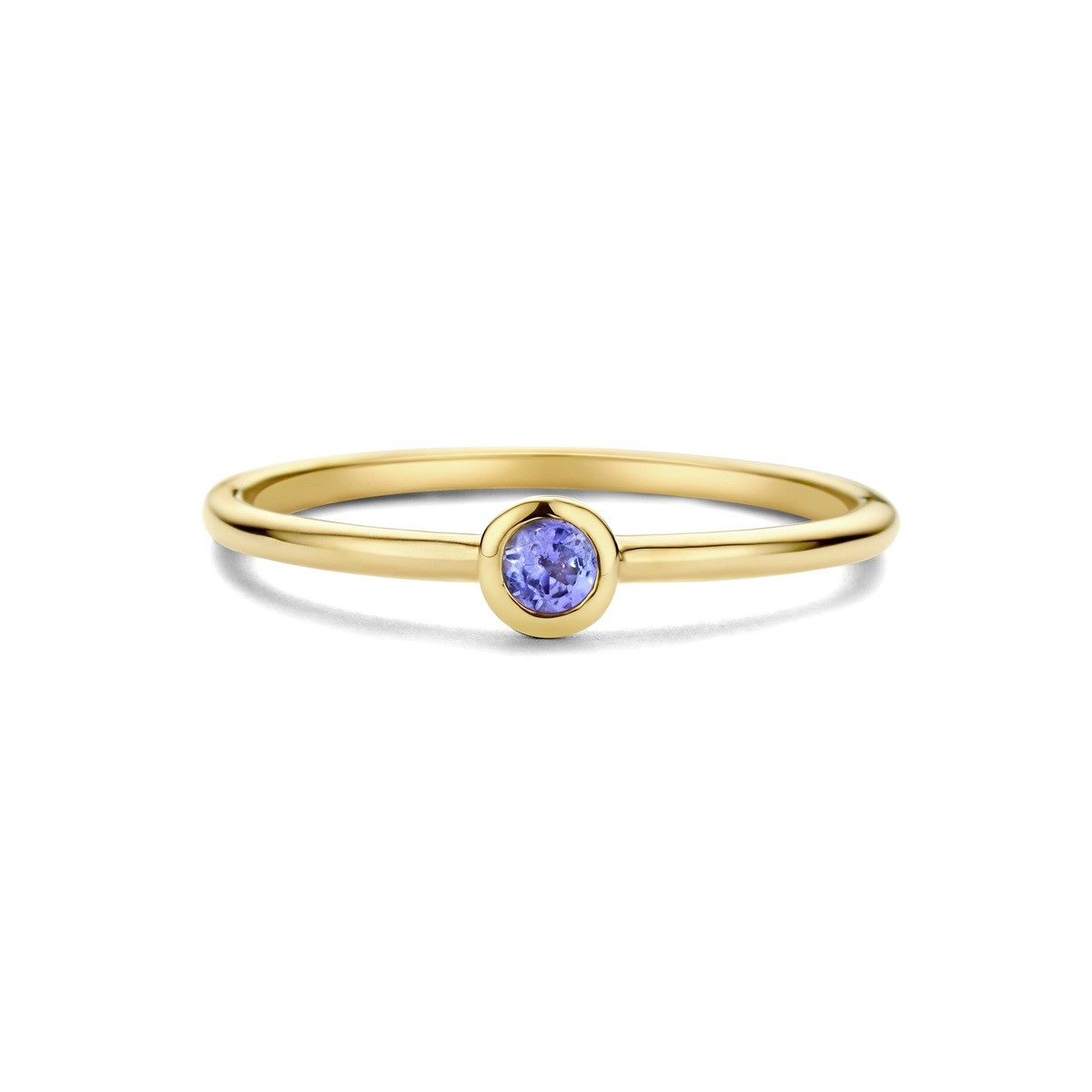 Deze prachtige ring is gemaakt van 14K goud en heeft een schitterende tanzaniet geboortesteen in de vorm van een swing jewel. De ring is perfect voor degenen die in december zijn geboren en is een uniek en persoonlijk sieraad. Draag deze ring alleen of combineer met andere gouden sieraden voor een elegante look. De perfecte toevoeging aan je collectie!

**Draag deze ring op zichzelf voor een subtiele touch aan je look, of combineer met andere gouden sieraden voor een elegante uitstraling. De tanzaniet geboortesteen voegt een persoonlijk tintje toe aan je outfit, perfect voor iedereen die in december is geboren. Een tijdloos en stijlvol sieraad dat elke outfit compleet maakt!**