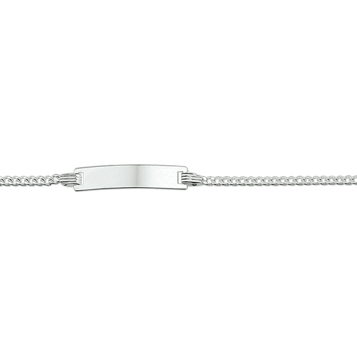 Zilveren graveerarmband. De lengte bedraagt 9cm met 2cm extensie. De breedte van de graveerplaat bedraagt 4.2mm en de dikte is 0.7mm.