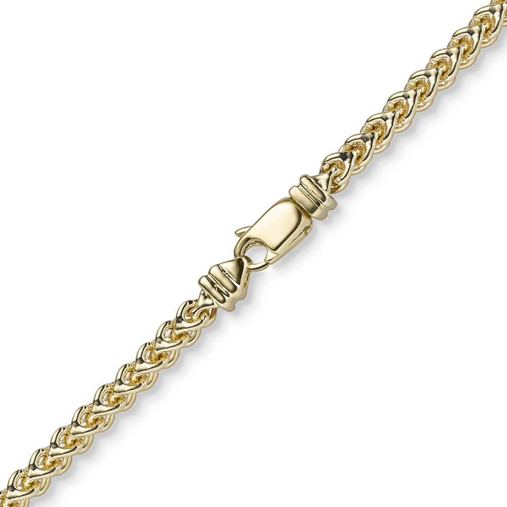 Deze prachtige 14 karaat geelgouden armband heeft een stevige Franco schakel van 3,5 mm breed. Het is een massief sieraad dat perfect is voor dagelijks gebruik of speciale gelegenheden. De armband kan solo gedragen worden voor een elegante uitstraling, of gecombineerd met andere armbanden voor een trendy look. Een veelzijdig en tijdloos juweel dat elke outfit complementeert.