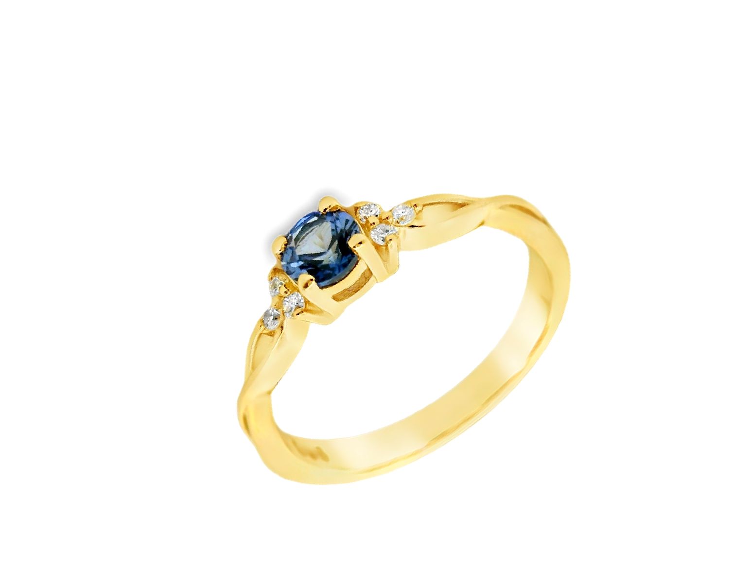 Deze prachtige geelgouden ring van 14 karaat is subtiel ontworpen met een schitterende saffier en diamant. De ring straalt elegantie en stijl uit en is perfect voor dagelijks gebruik of speciale gelegenheden. Draag deze ring om je hand te laten stralen en je outfit compleet te maken. Een tijdloos en klassiek sieraad dat niet mag ontbreken in jouw collectie.
De ring is verkrijgbaar in meerdere afmetingen.