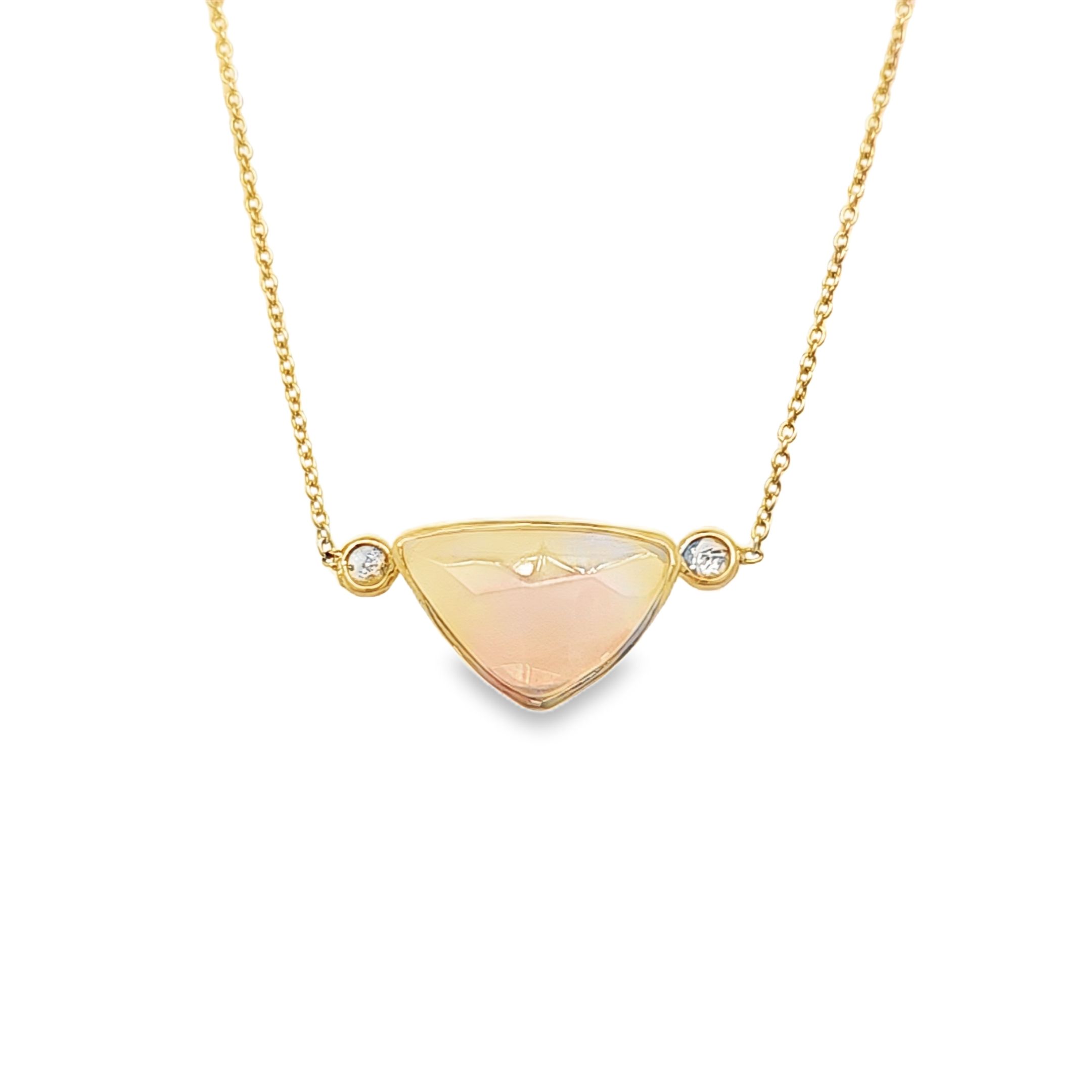 geelgouden collier met opaal
