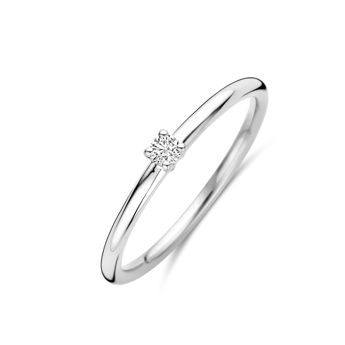 14k Witgouden ring uitgevoerd met diamant. De ring heeft een breedte van 2.5mm. Het totale diamantgewicht is 0.05ct.