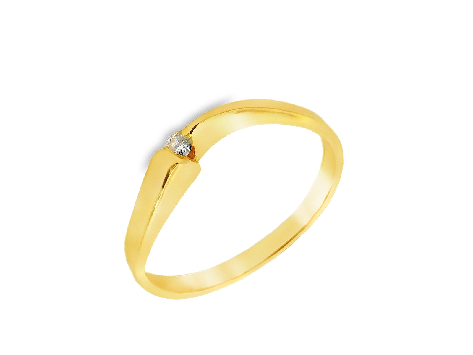 Deze geelgouden ring van 14 karaat is voorzien van een subtiel design en schitterende diamant. De ring is perfect om dagelijks te dragen en voegt een vleugje elegantie toe aan elke outfit. Draag deze ring alleen of combineer met andere sieraden voor een stijlvolle look. Gemaakt van hoogwaardige materialen, is deze ring een tijdloos stuk voor in je collectie.
De ring is verkrijgbaar in meerdere afmetingen.
