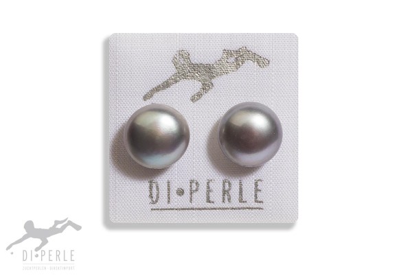 14k Witgouden Oorstekers met Licht Grijze Zoetwaterparel Button 8,6mm 04565216
Omdat dit een natuurproduct betreft, kan de kleur iets afwijken ten opzichten van de afbeelding.