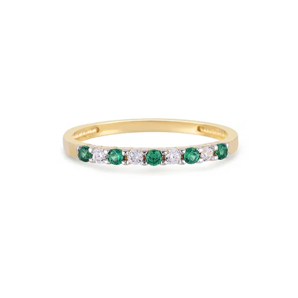 Dit is een ring van het merk Swing Jewels gemaakt voor dames.
De specificaties zijn als volgt:
Ringmaat: 56
